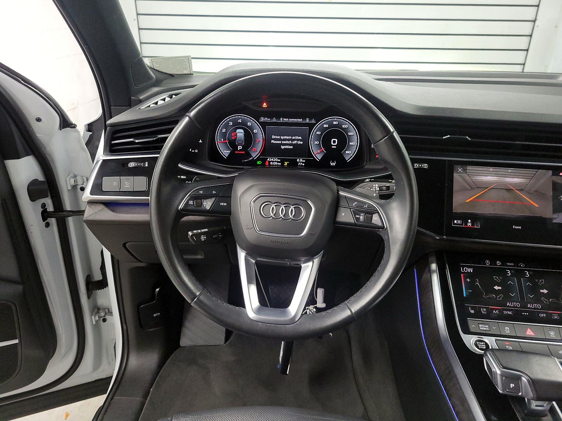 Thumbnail: 2022 Audi Q7 - 10