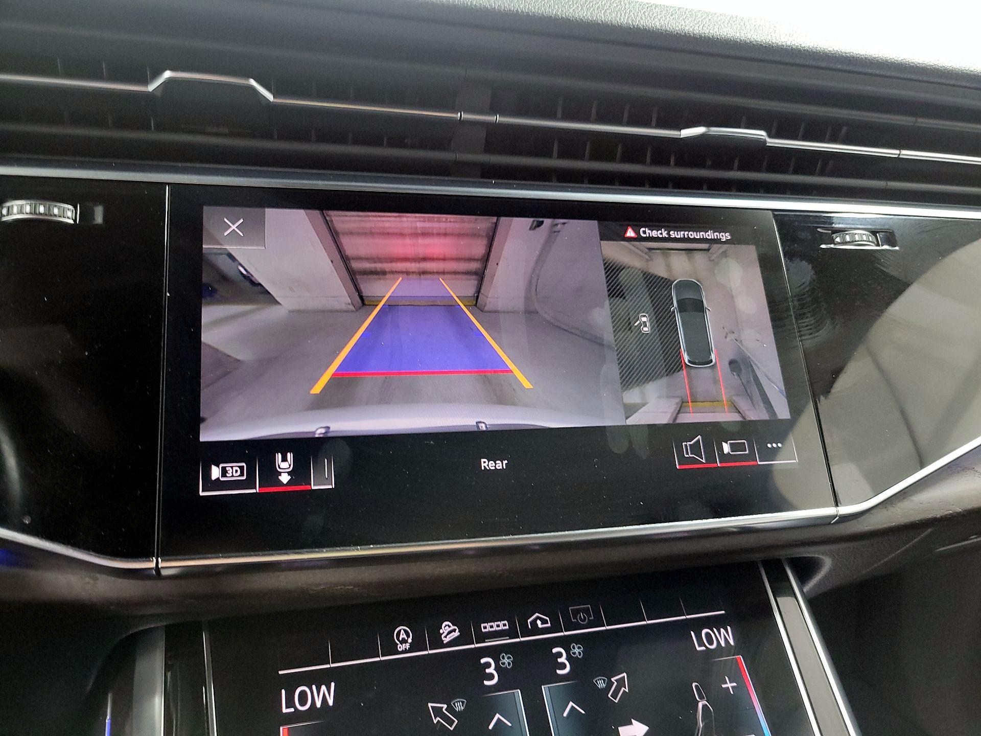 Thumbnail: 2022 Audi Q7 - 13