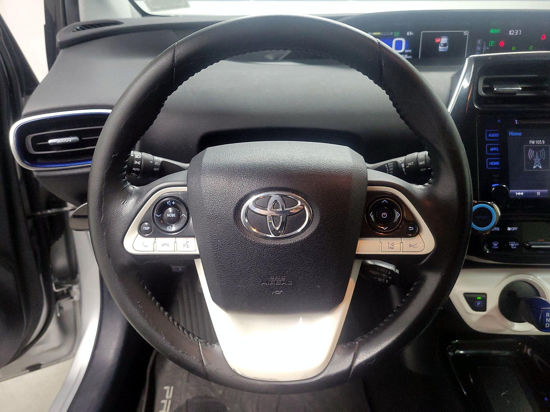 Thumbnail: 2018 Toyota Prius - 10