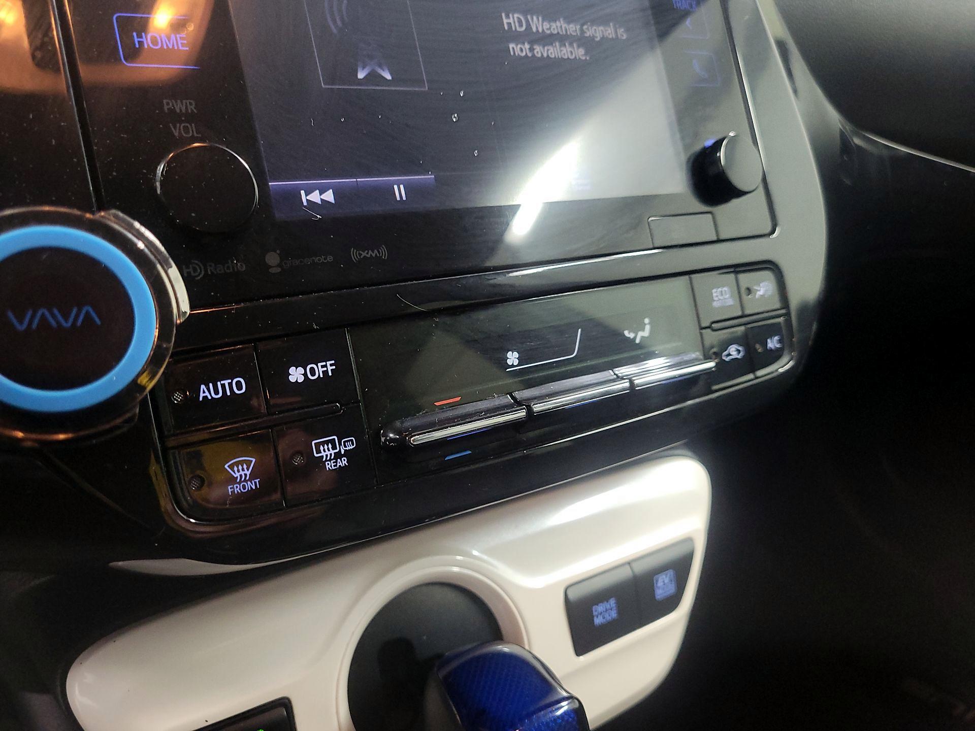 Thumbnail: 2018 Toyota Prius - 16