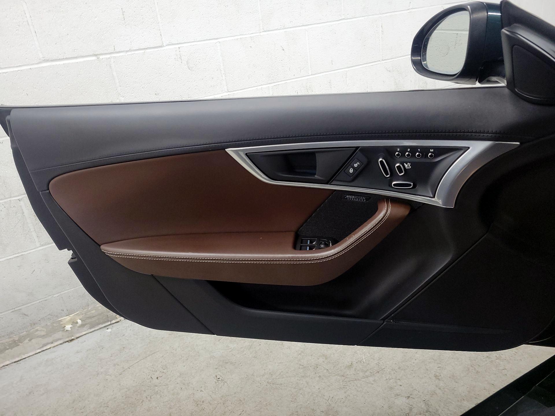 Thumbnail: 2020 Jaguar F-Type - 12