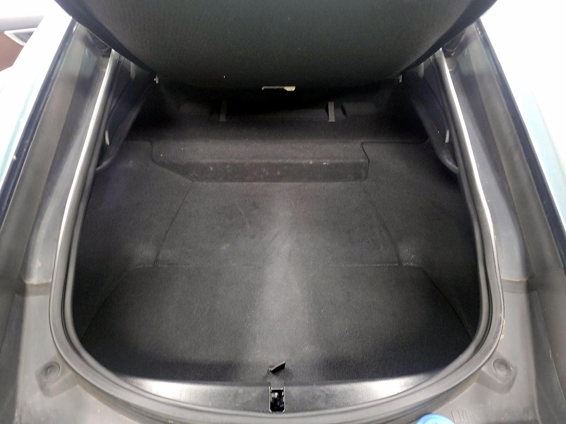 Thumbnail: 2020 Jaguar F-Type - 17