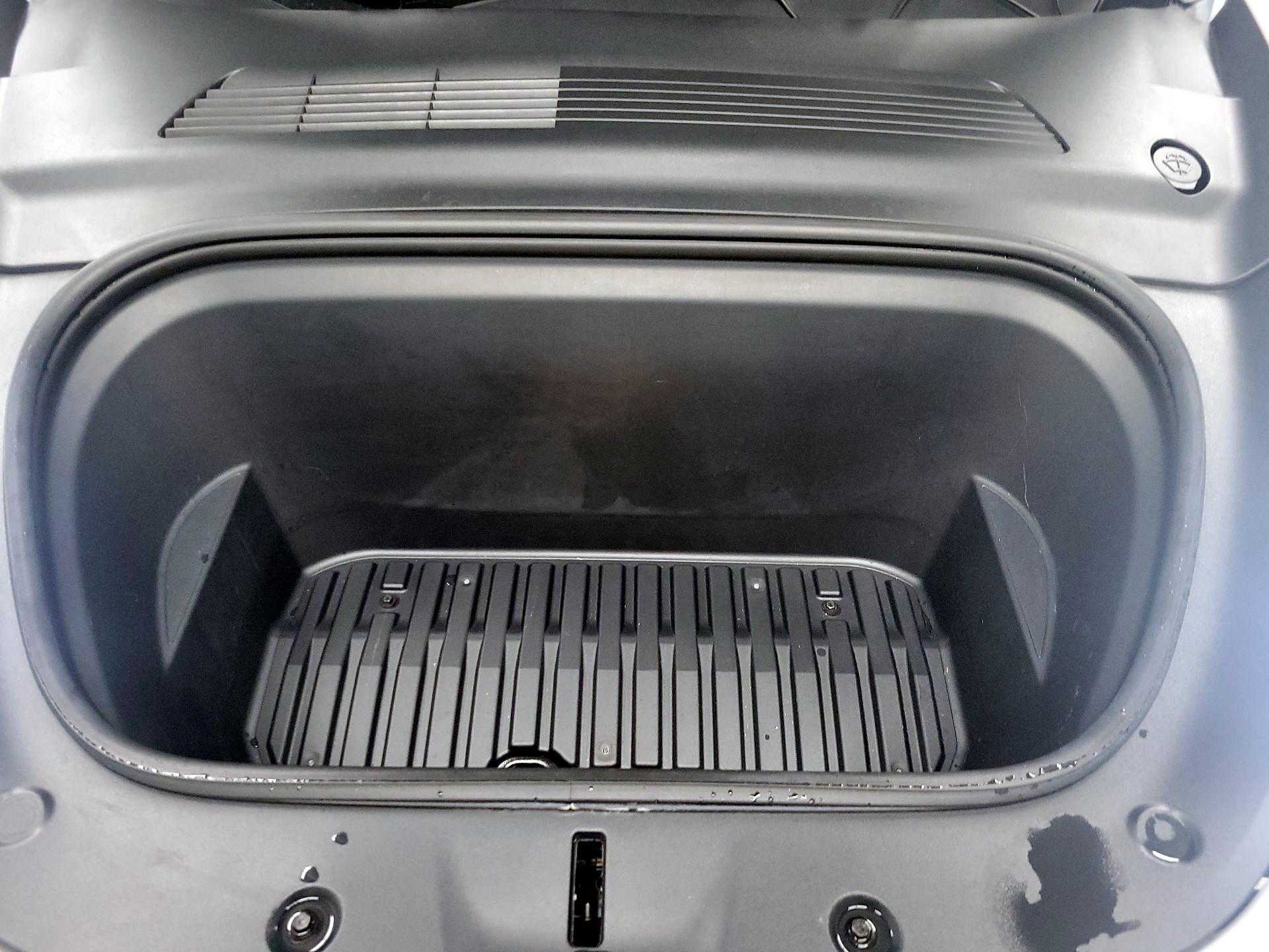 Thumbnail: 2021 Tesla Model Y - 19
