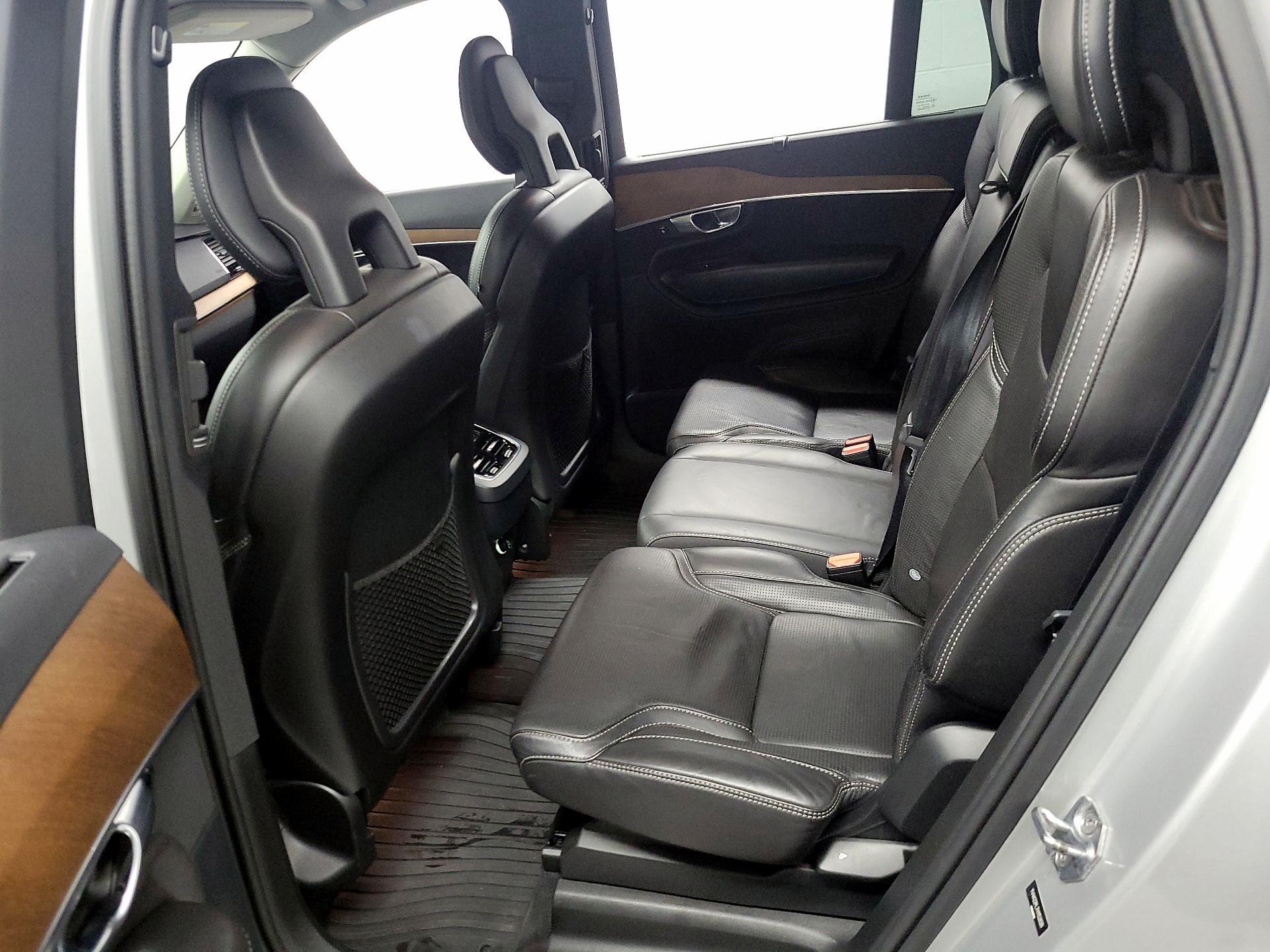 Thumbnail: 2017 Volvo XC90 - 17