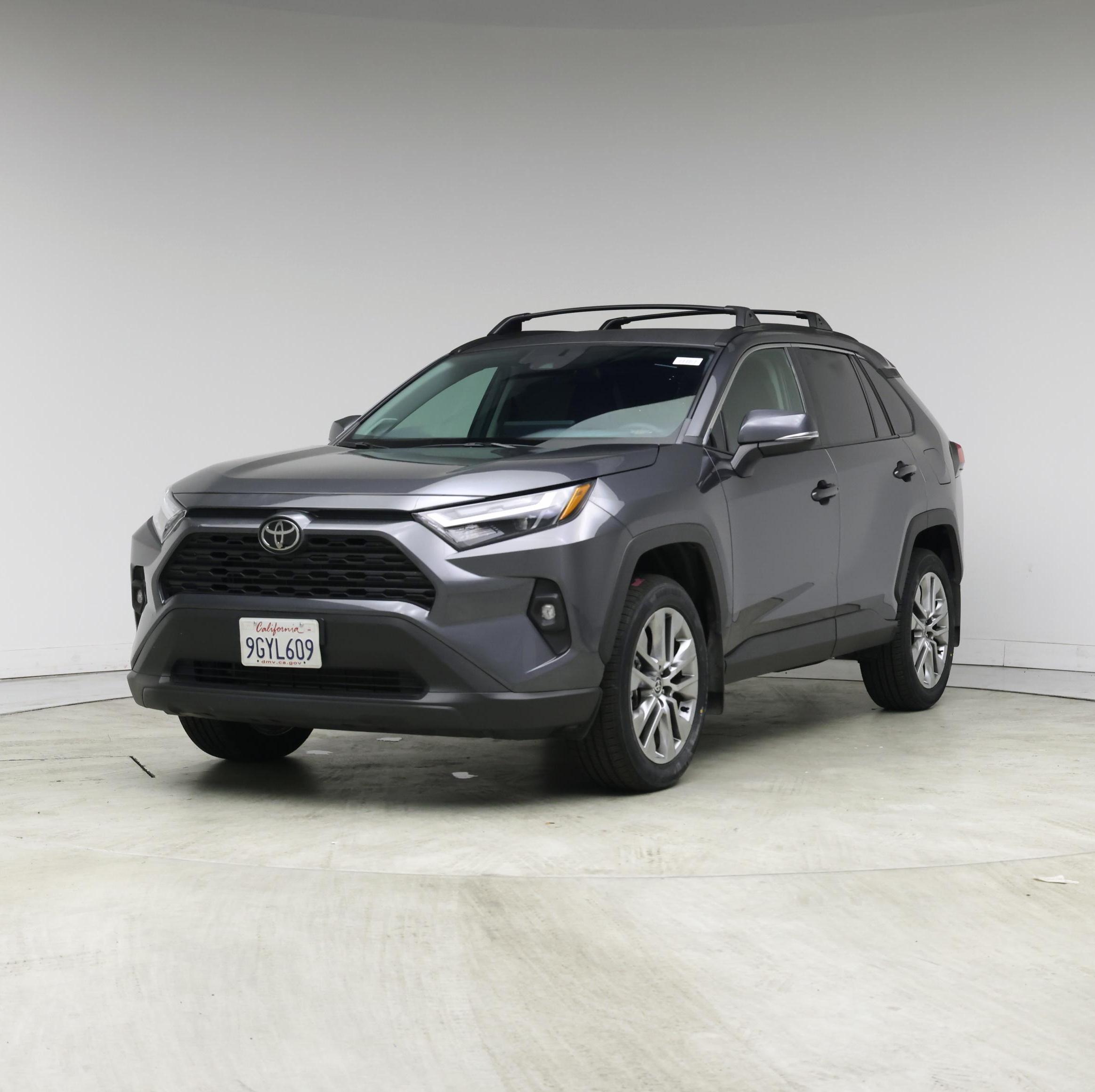 Thumbnail: 2023 Toyota RAV4 - 4