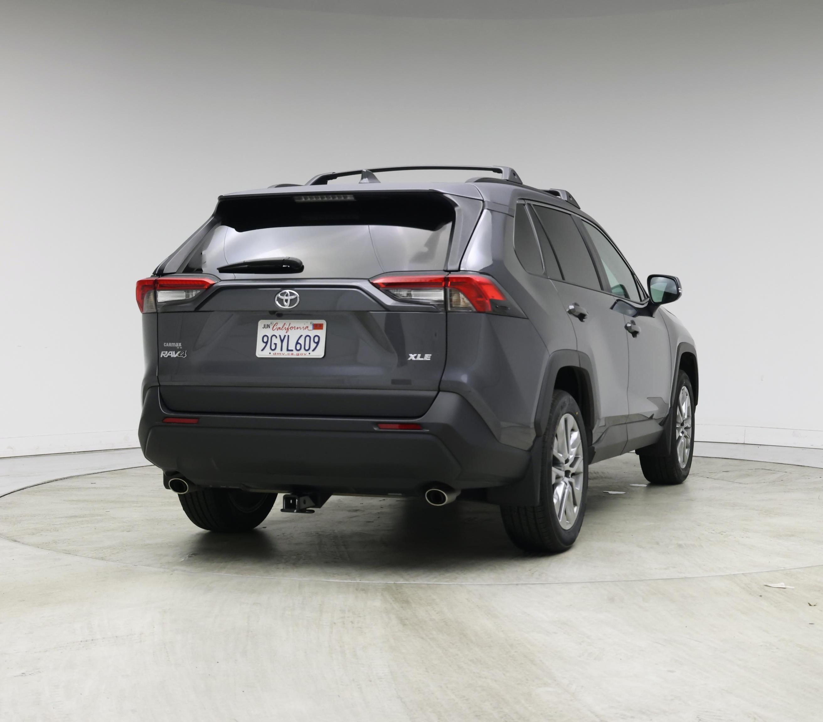 Thumbnail: 2023 Toyota RAV4 - 8