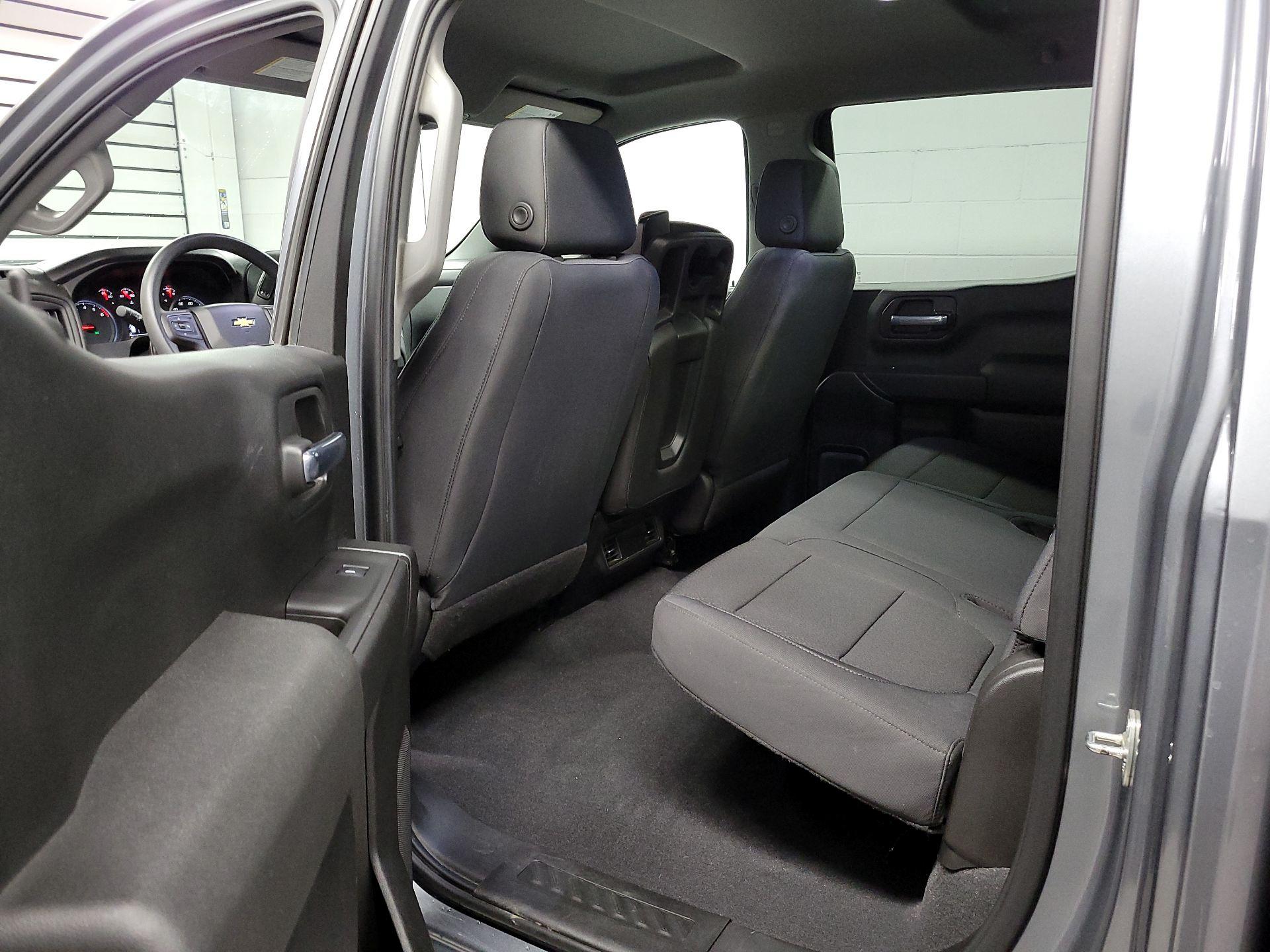 Thumbnail: 2020 Chevrolet Silverado 1500 - 19