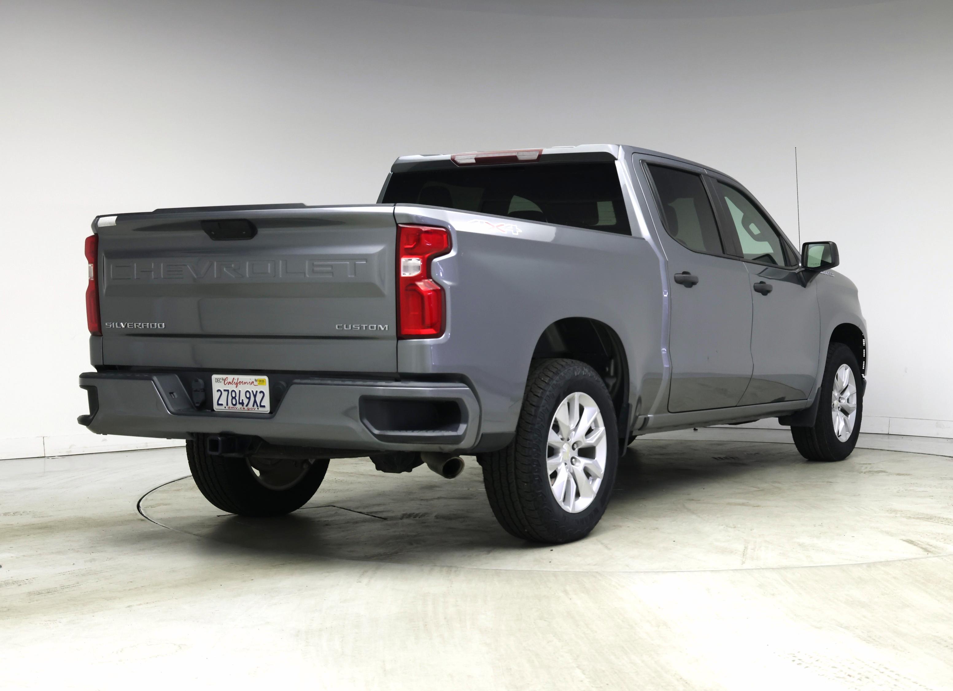 Thumbnail: 2020 Chevrolet Silverado 1500 - 8