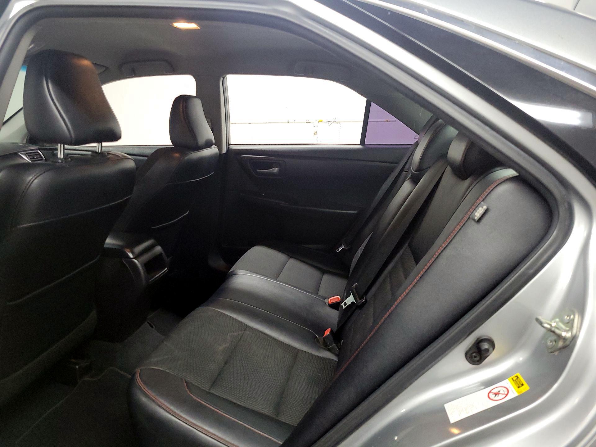 Thumbnail: 2017 Toyota Camry - 17