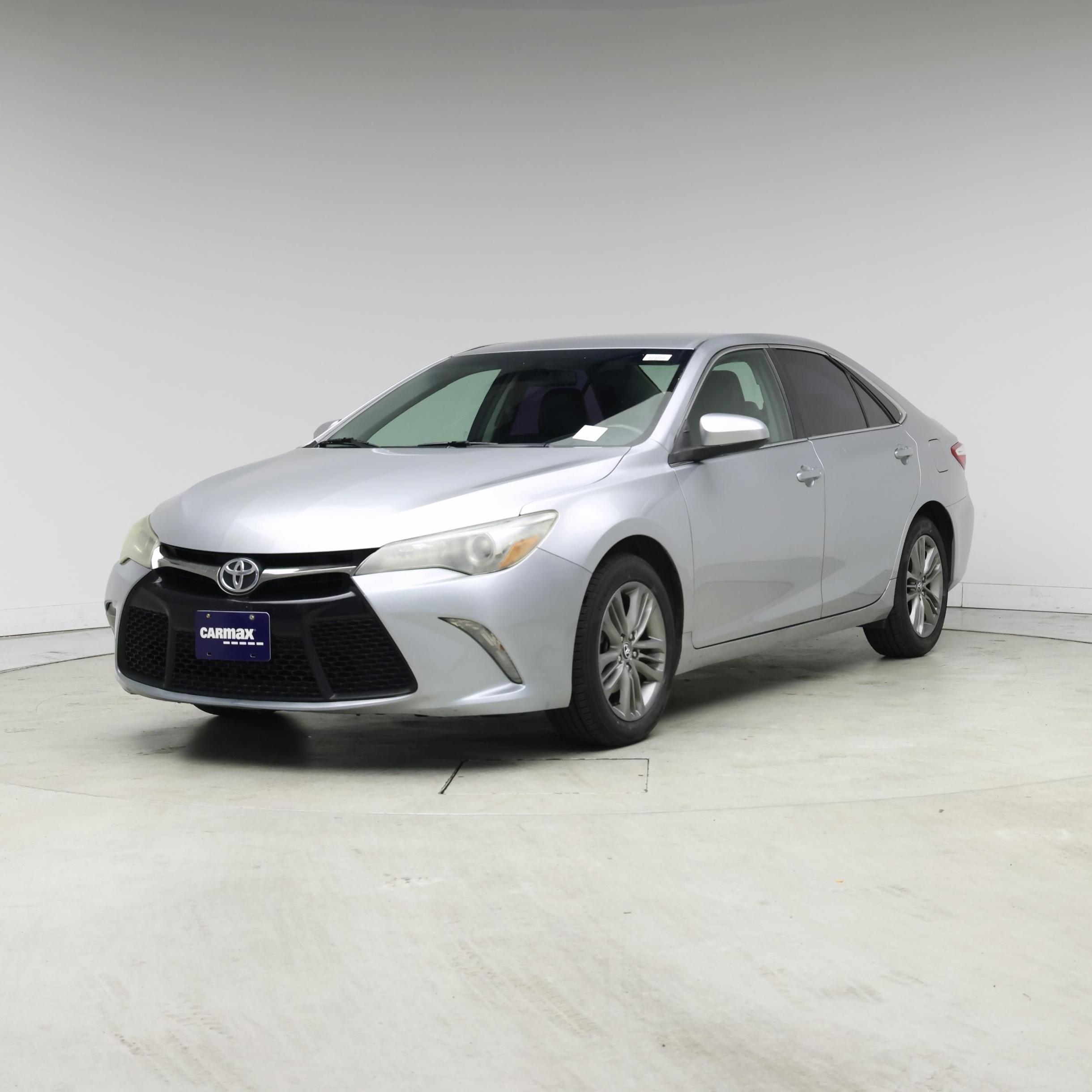 Thumbnail: 2017 Toyota Camry - 4