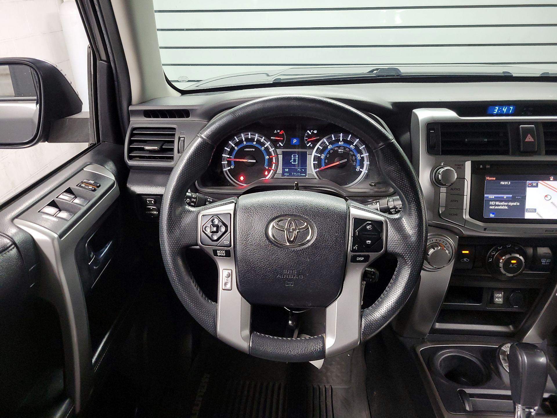 Thumbnail: 2016 Toyota 4Runner - 10