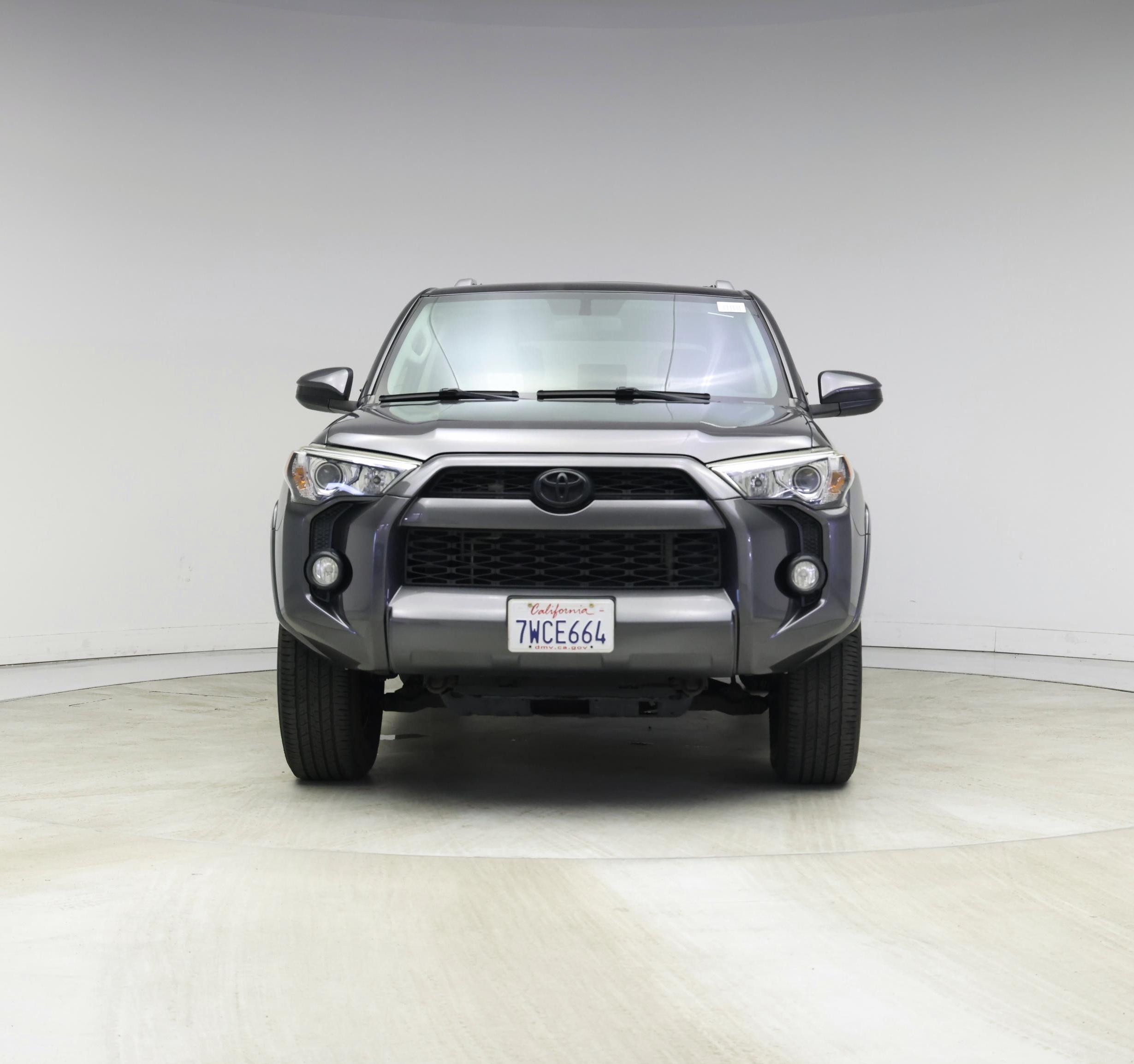 Thumbnail: 2016 Toyota 4Runner - 5