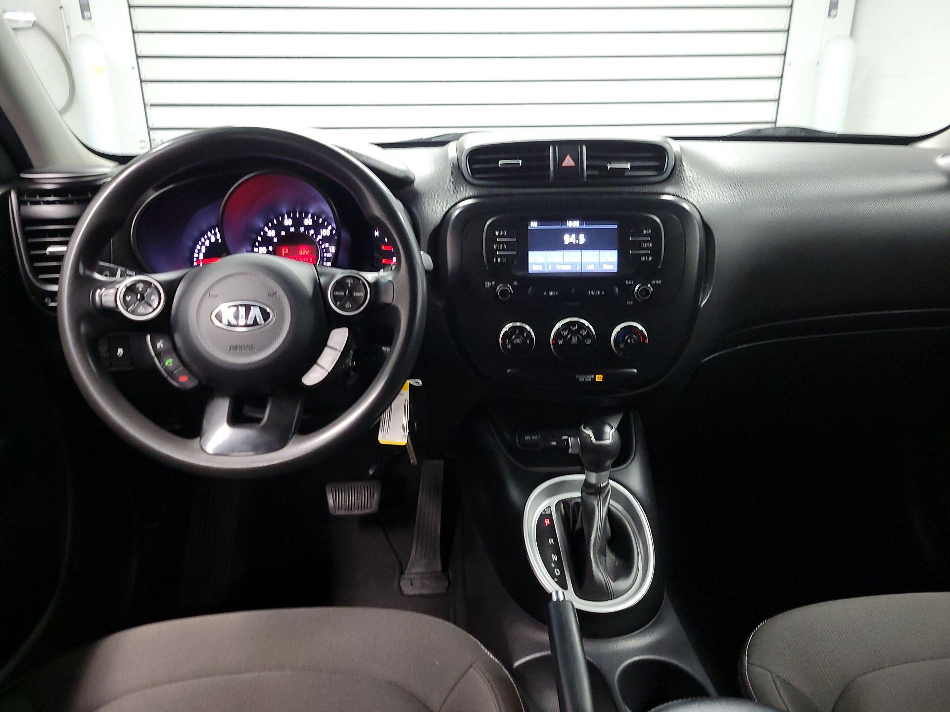 Thumbnail: 2019 Kia Soul - 9