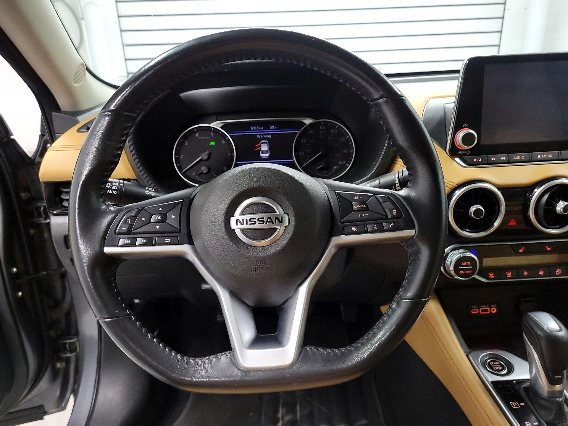 Thumbnail: 2021 Nissan Sentra - 10