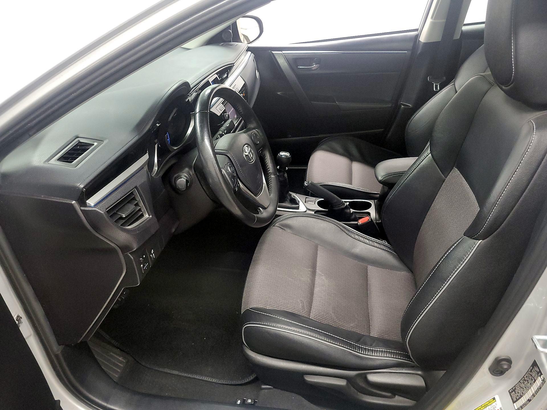 Thumbnail: 2016 Toyota Corolla - 11
