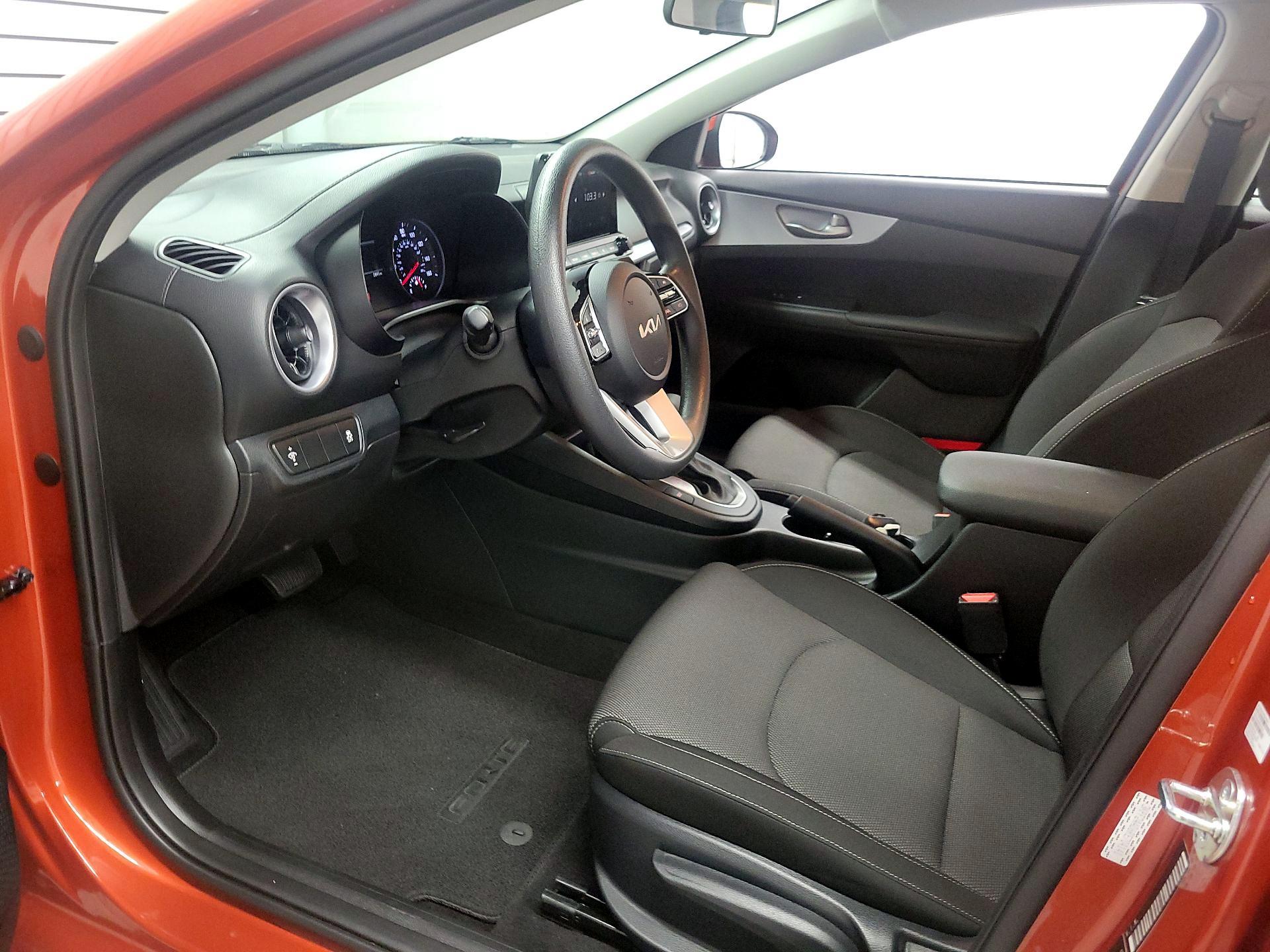 Thumbnail: 2024 Kia Forte - 11
