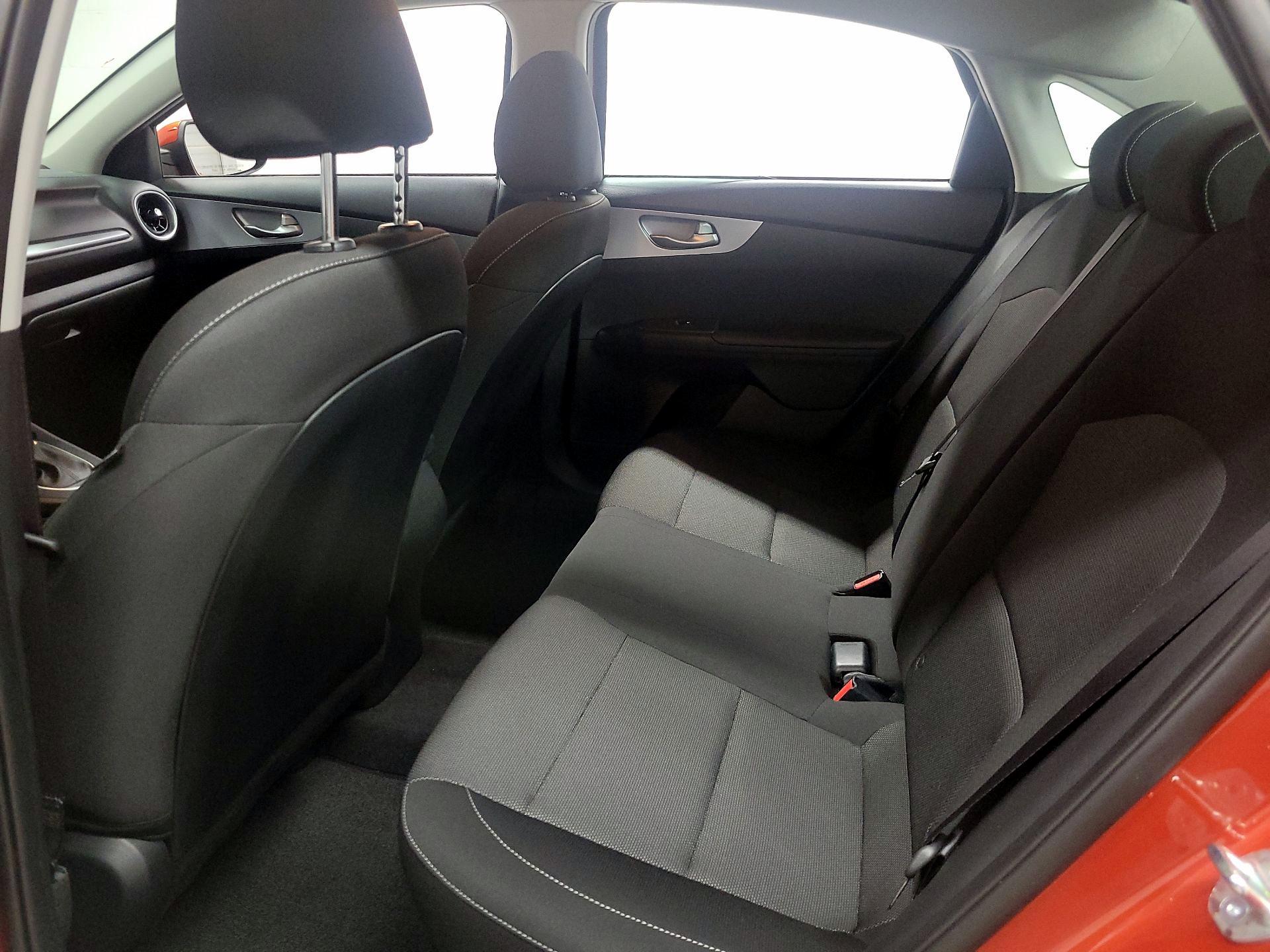 Thumbnail: 2024 Kia Forte - 17
