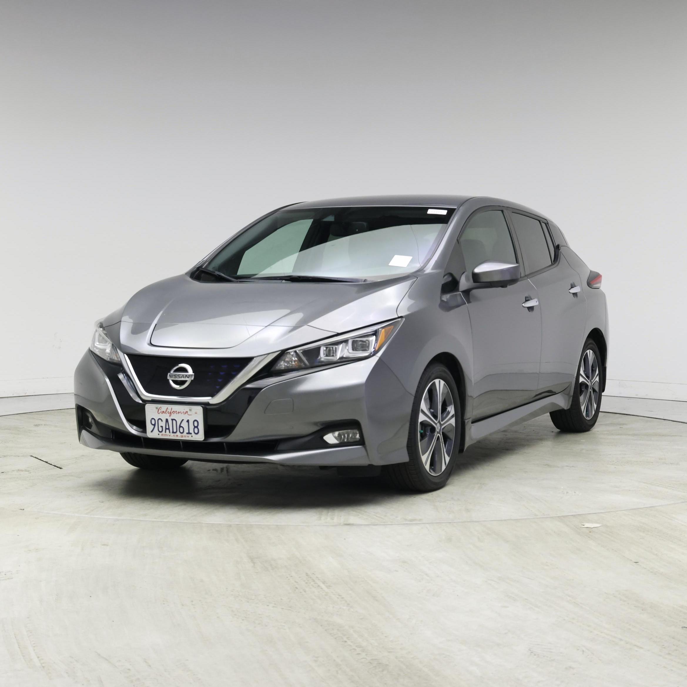 Thumbnail: 2021 Nissan Leaf - 4