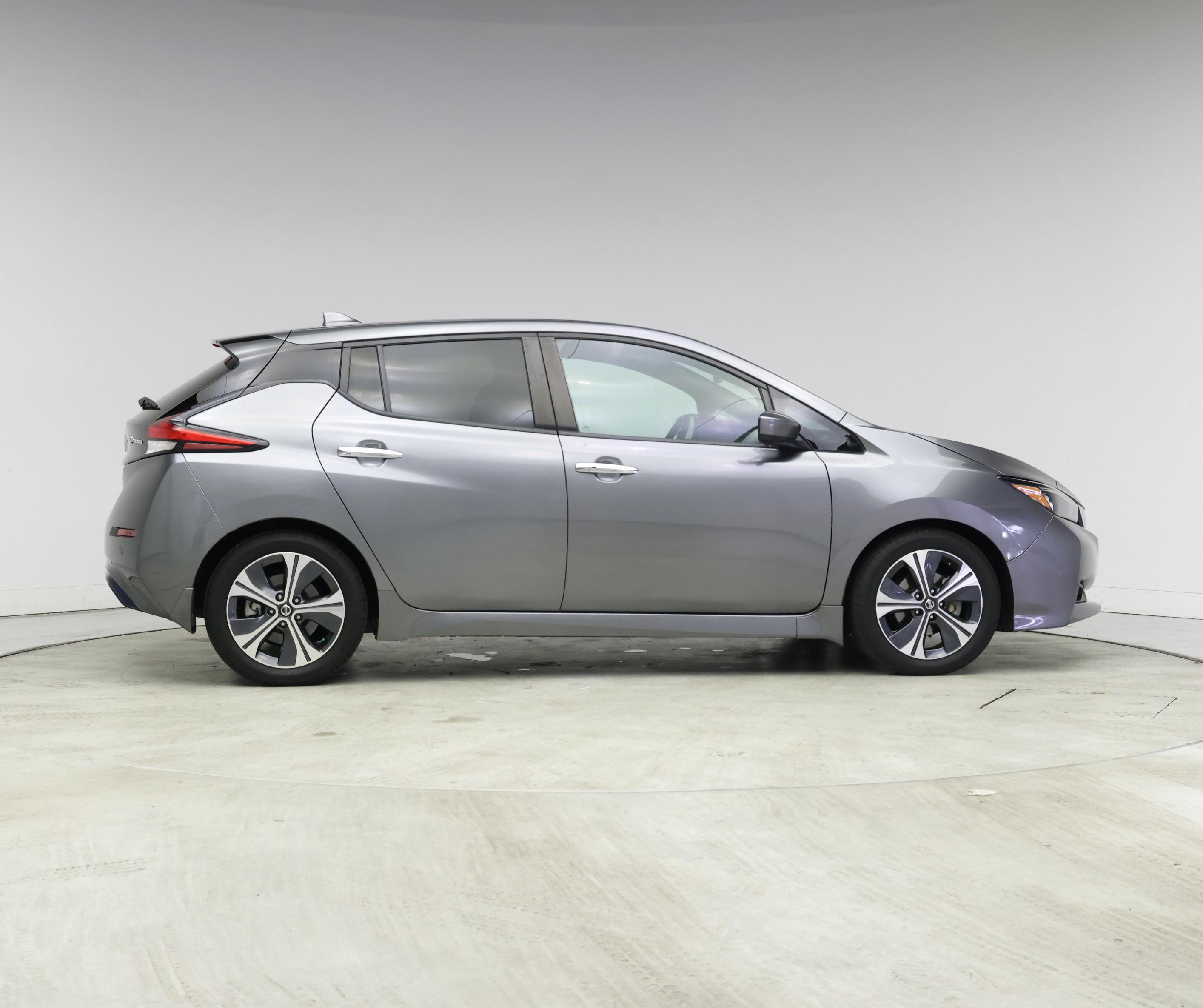 Thumbnail: 2021 Nissan Leaf - 7