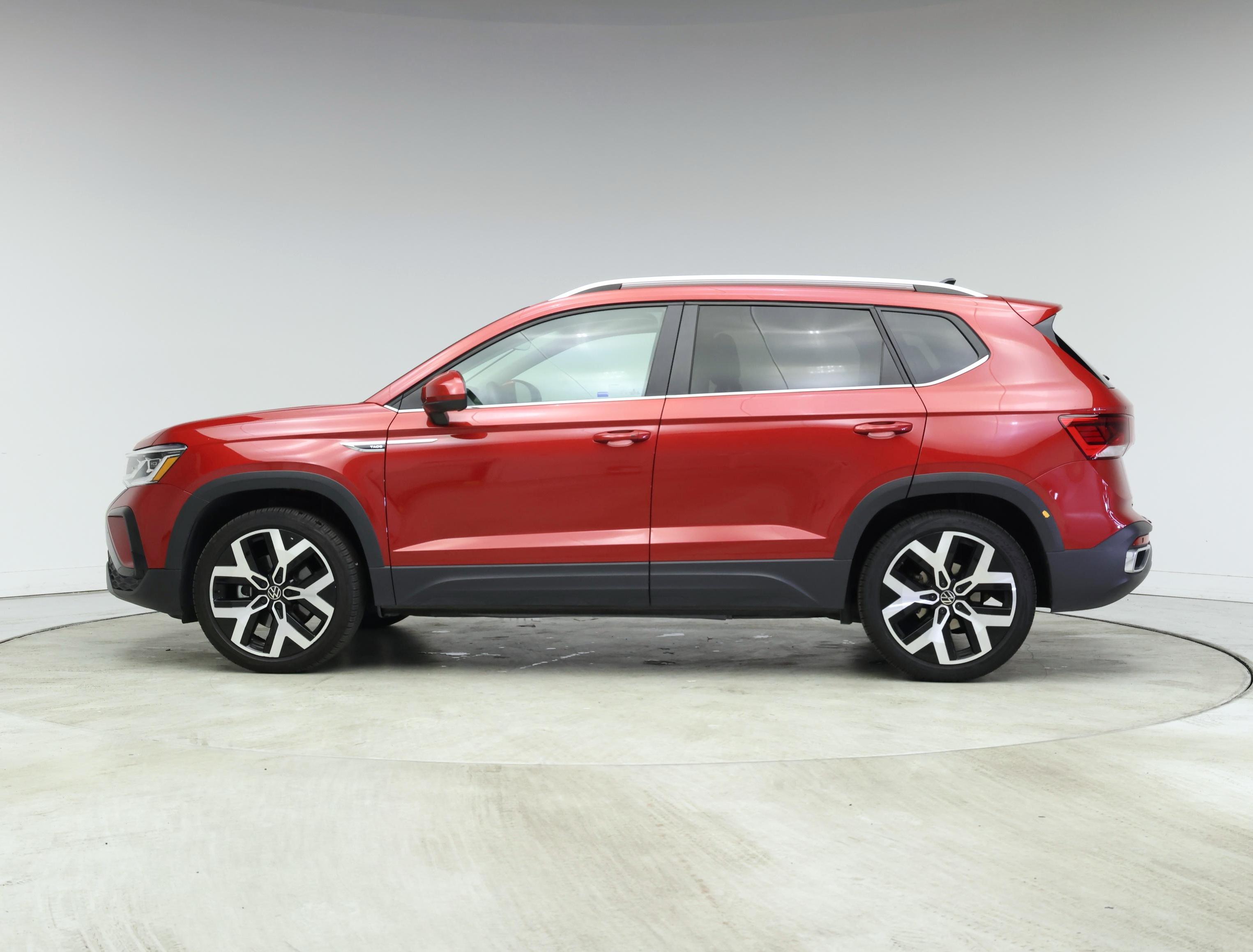 Thumbnail: 2023 Volkswagen Taos - 3