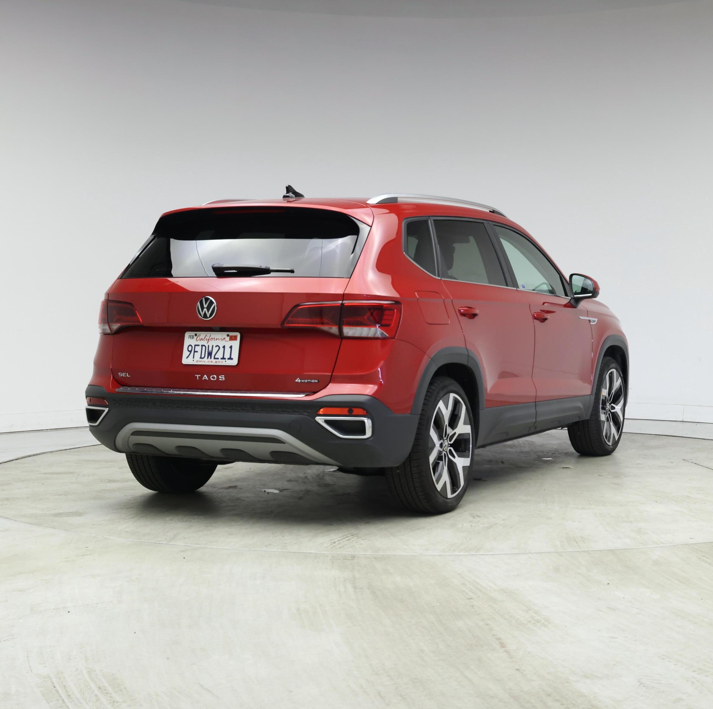 Thumbnail: 2023 Volkswagen Taos - 8