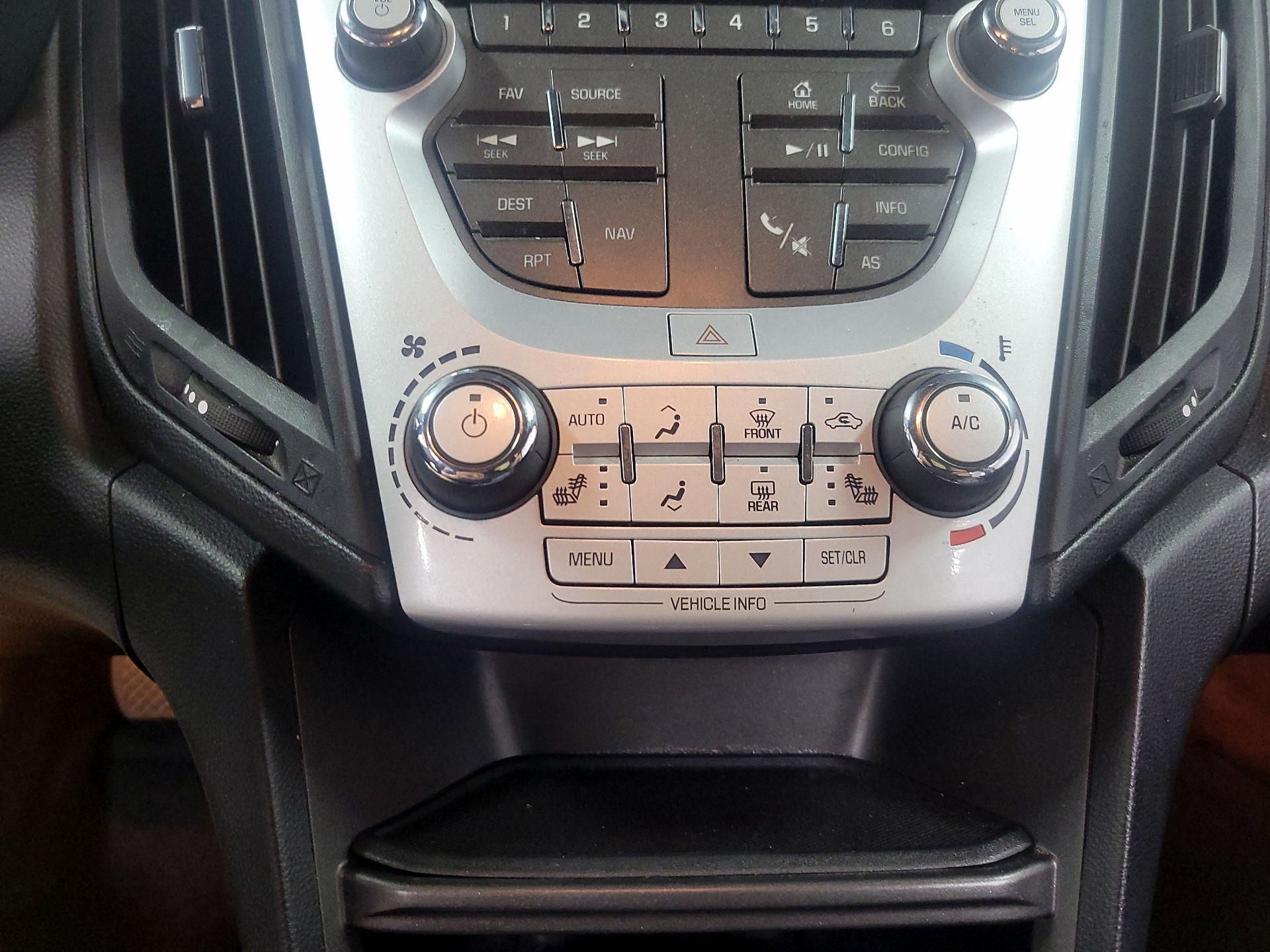 Thumbnail: 2016 Chevrolet Equinox - 15