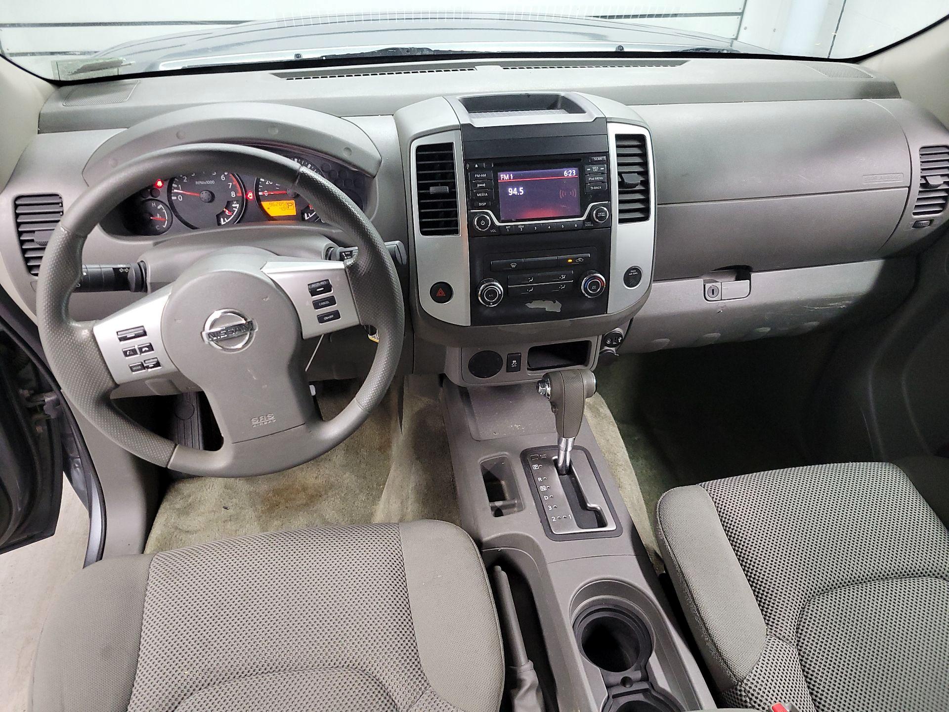 Thumbnail: 2017 Nissan Frontier - 9