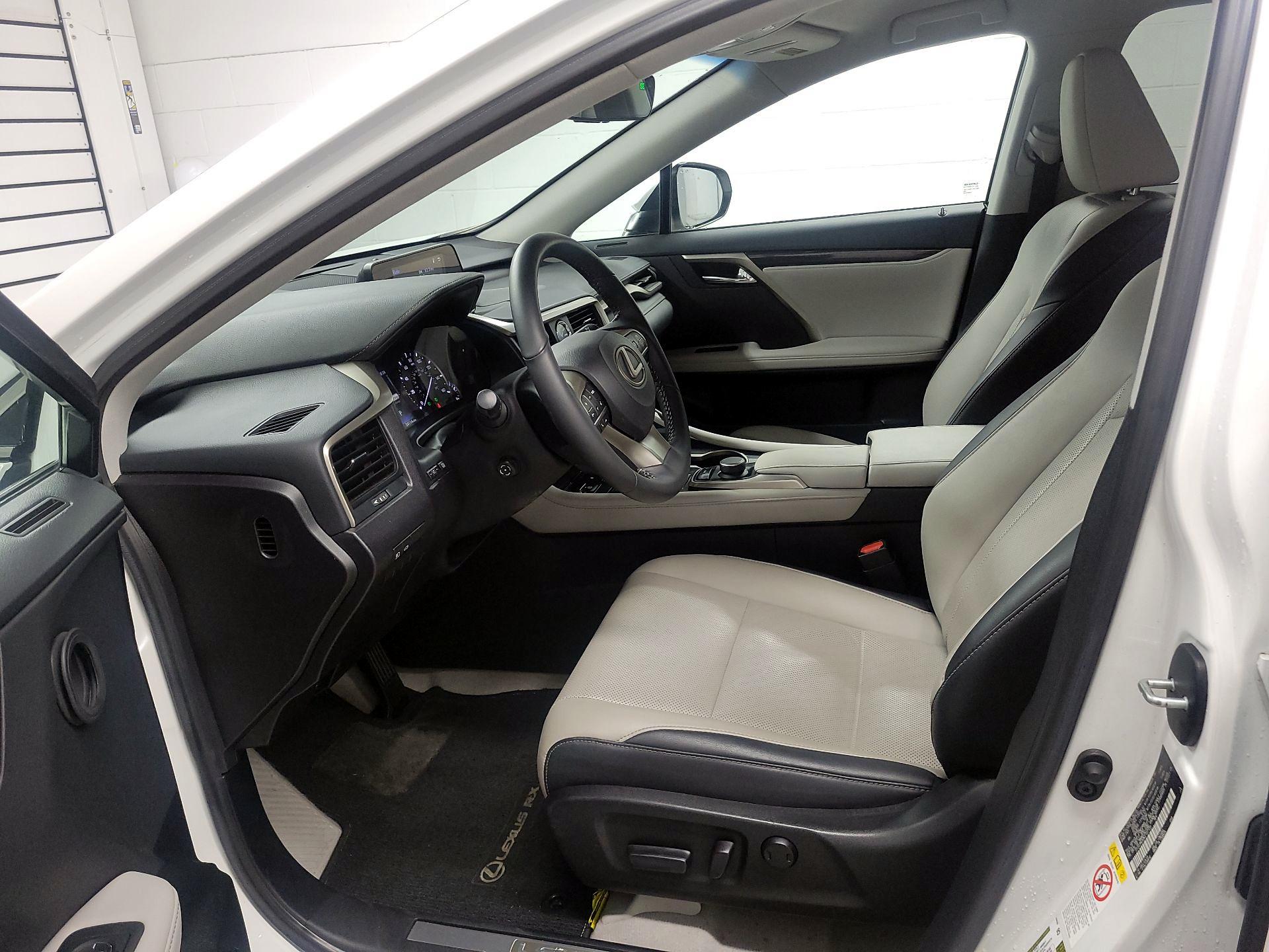 Thumbnail: 2019 Lexus RX - 11