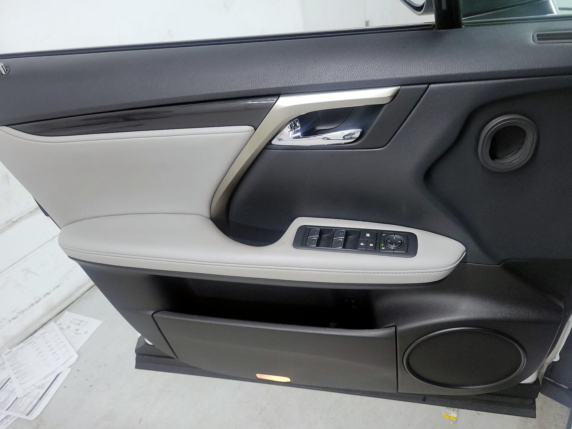 Thumbnail: 2019 Lexus RX - 12