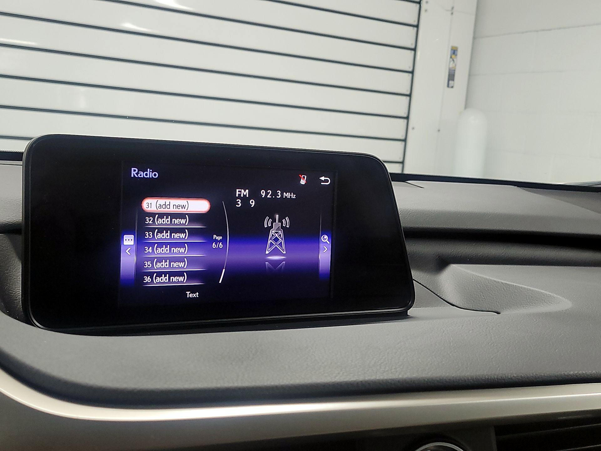 Thumbnail: 2019 Lexus RX - 15