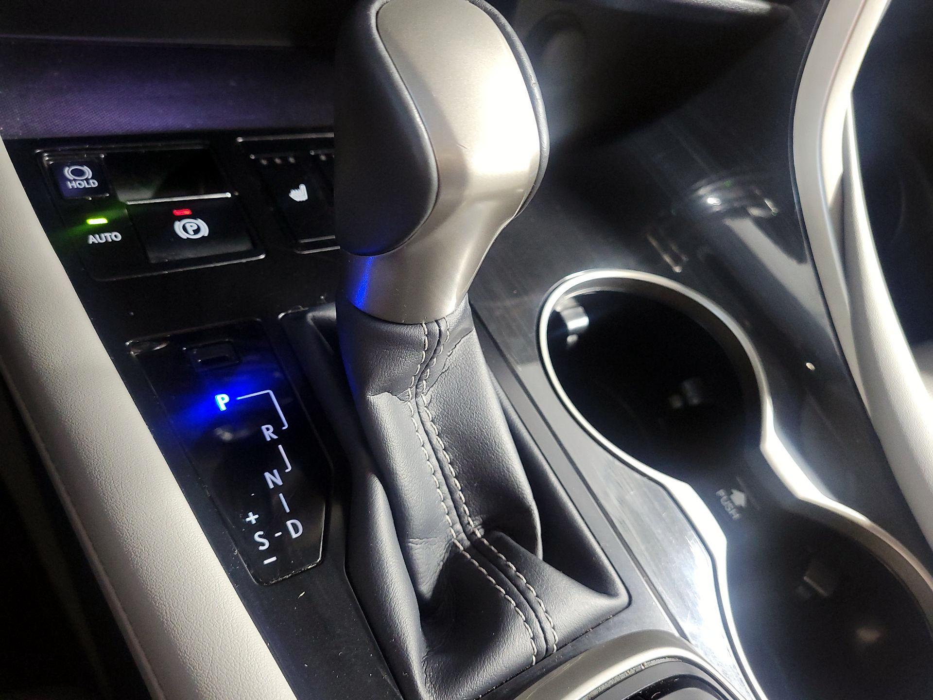 Thumbnail: 2019 Lexus RX - 17