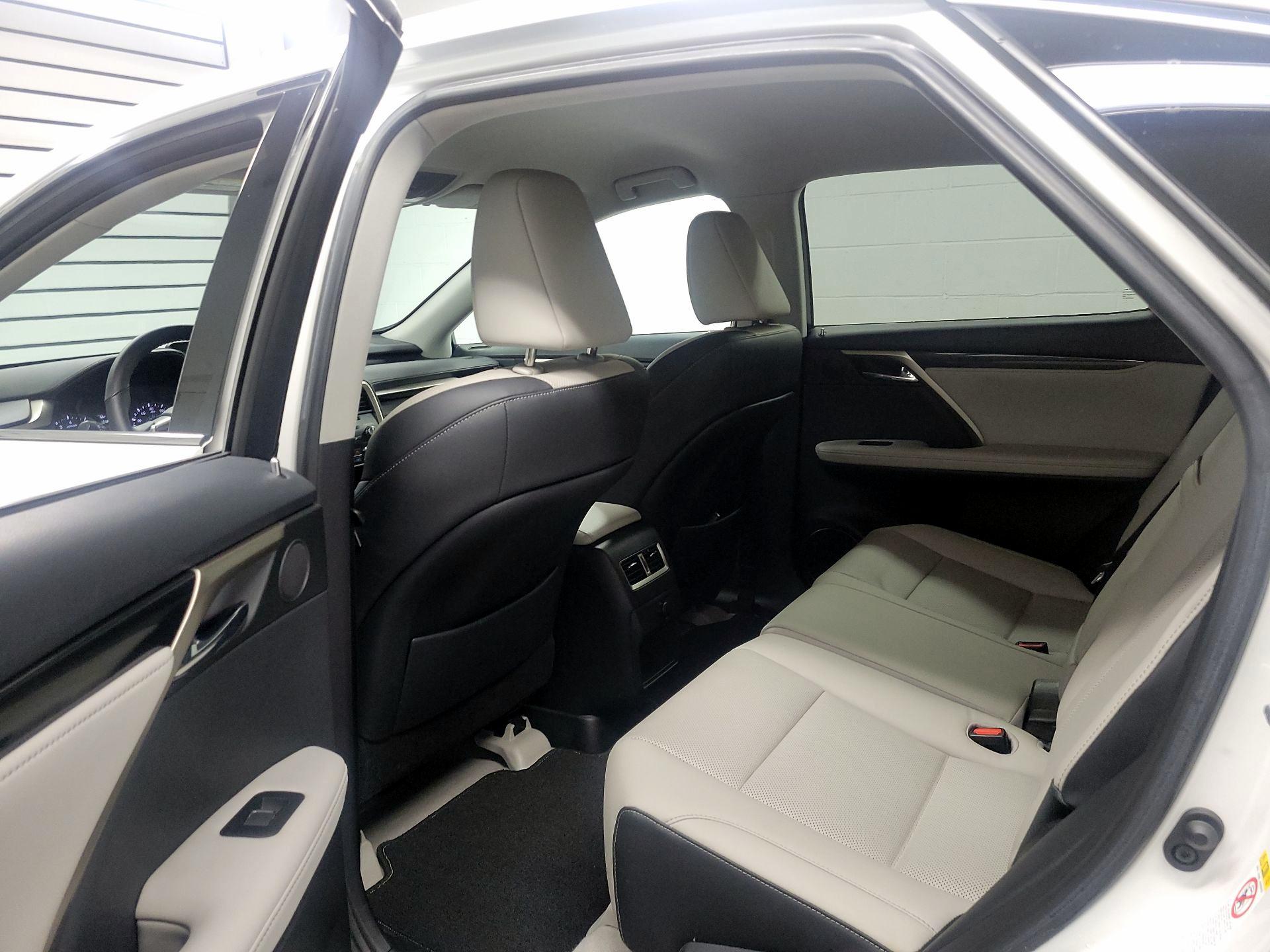 Thumbnail: 2019 Lexus RX - 18