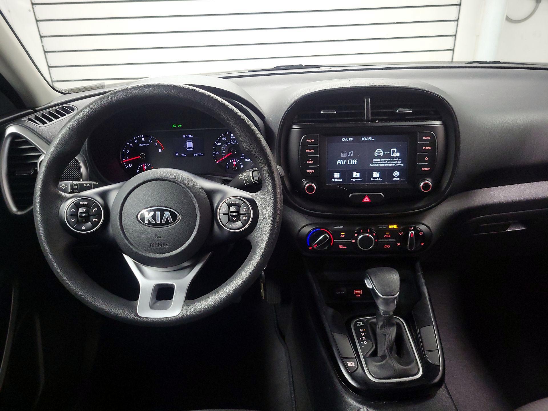 Thumbnail: 2020 Kia Soul - 9