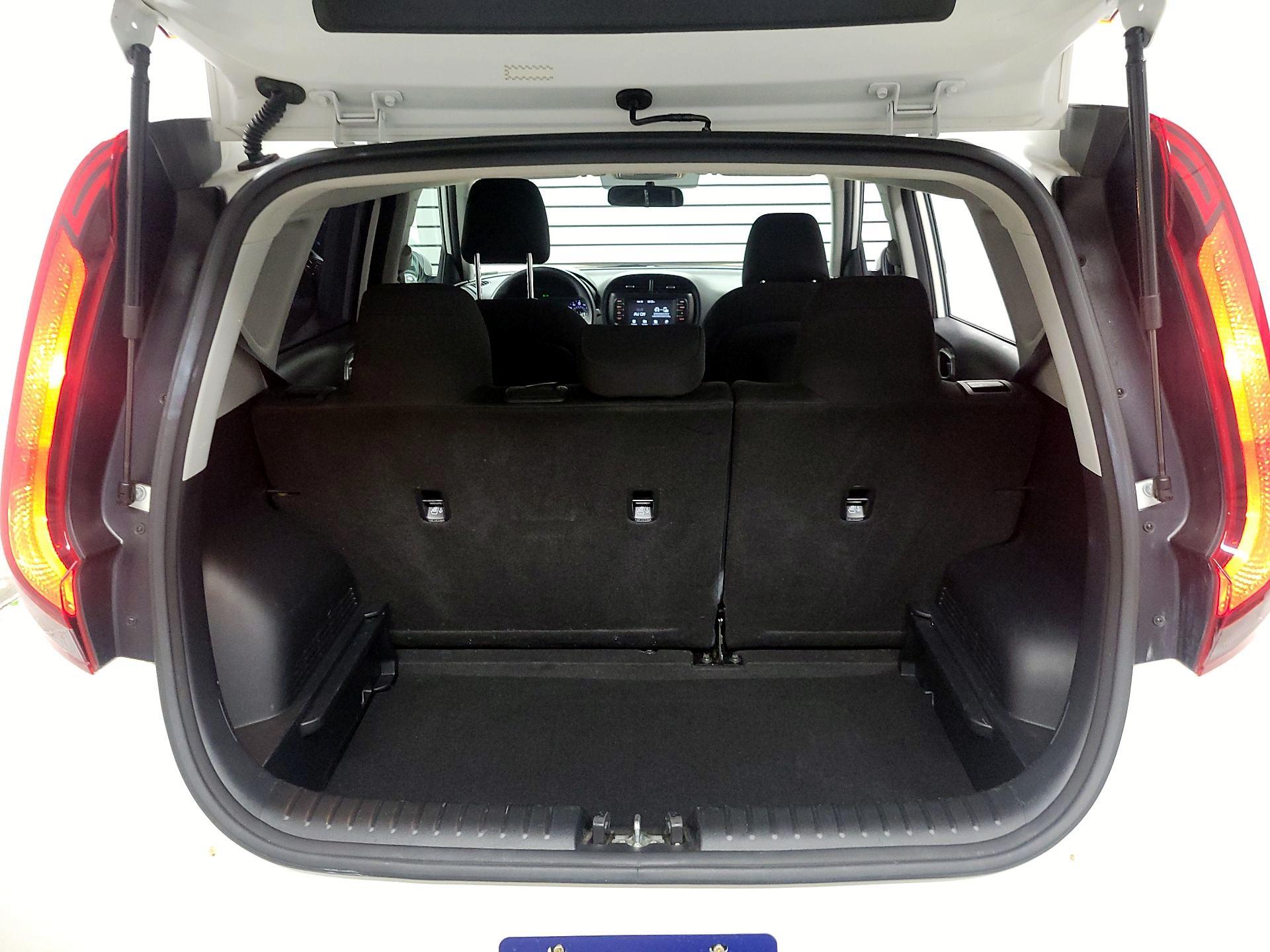 Thumbnail: 2020 Kia Soul - 18