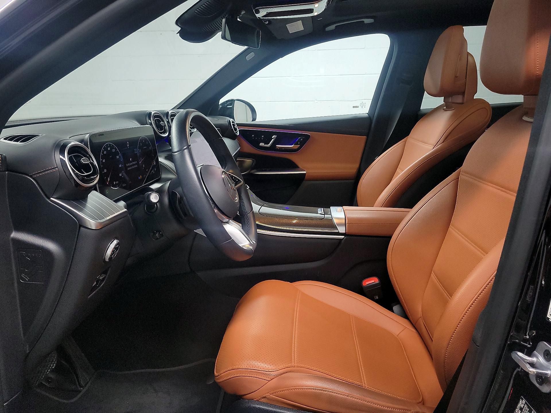Thumbnail: 2023 Mercedes-Benz GLC - 11