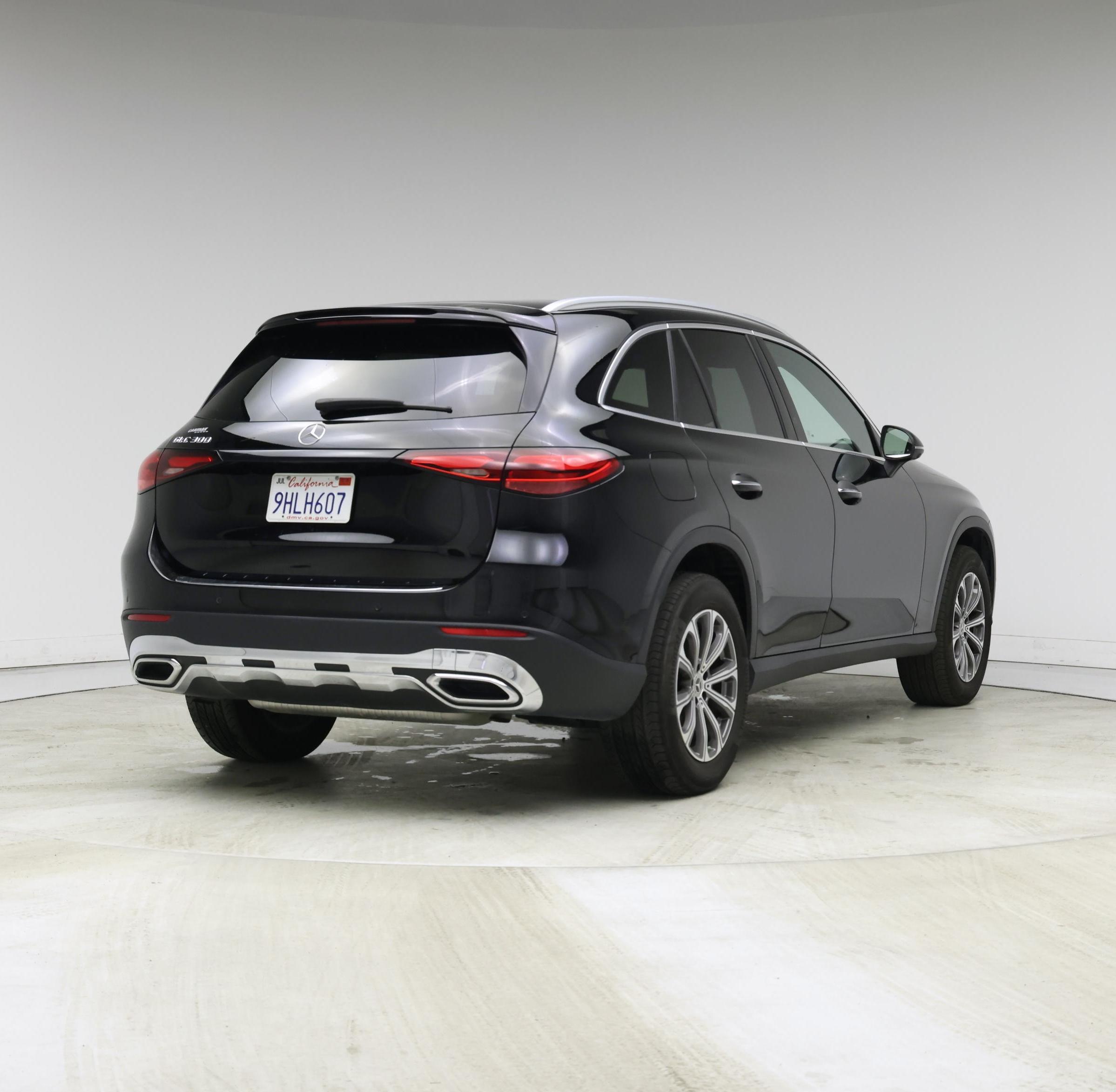Thumbnail: 2023 Mercedes-Benz GLC - 8