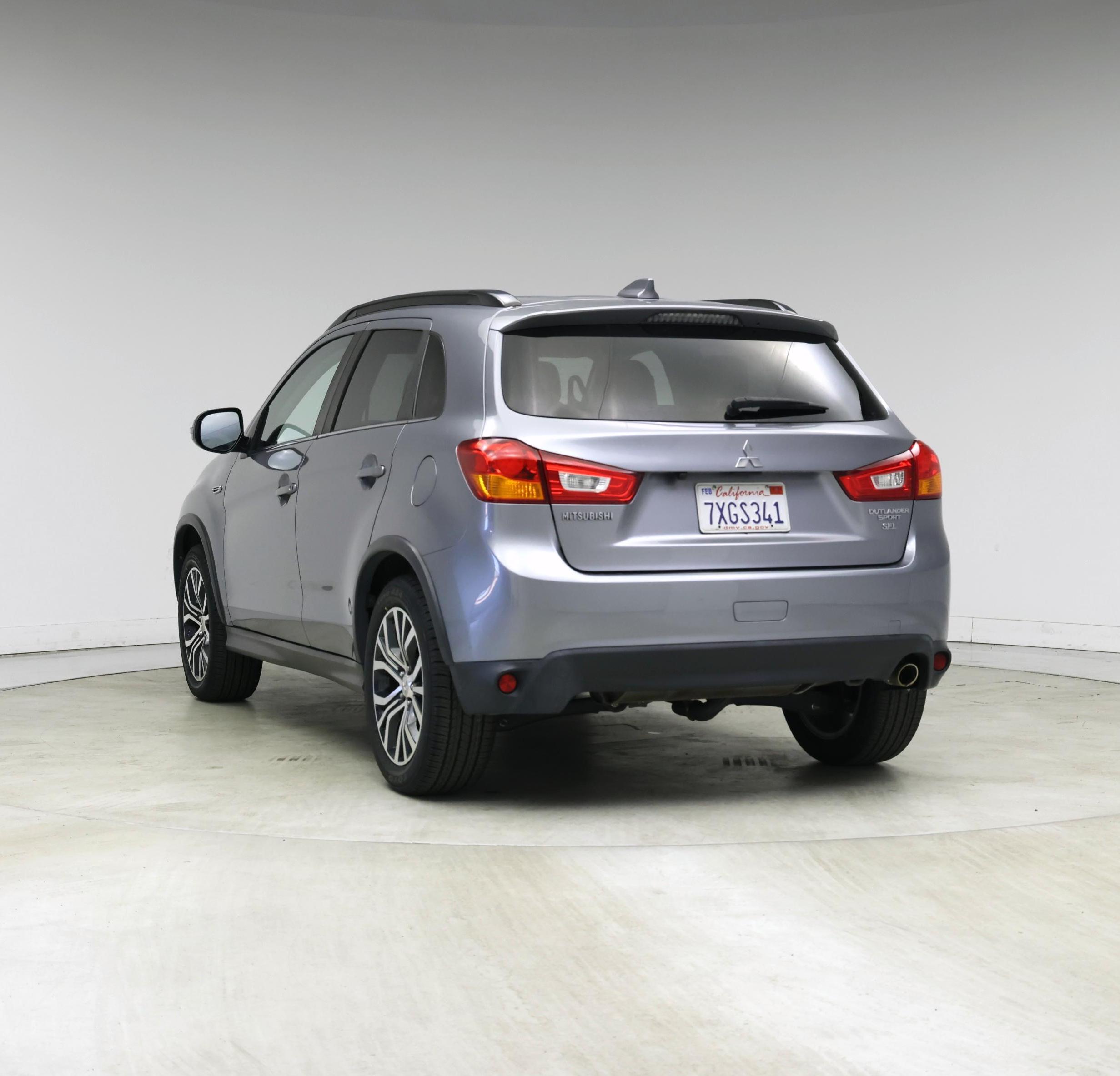 Thumbnail: 2017 Mitsubishi Outlander Sport - 2