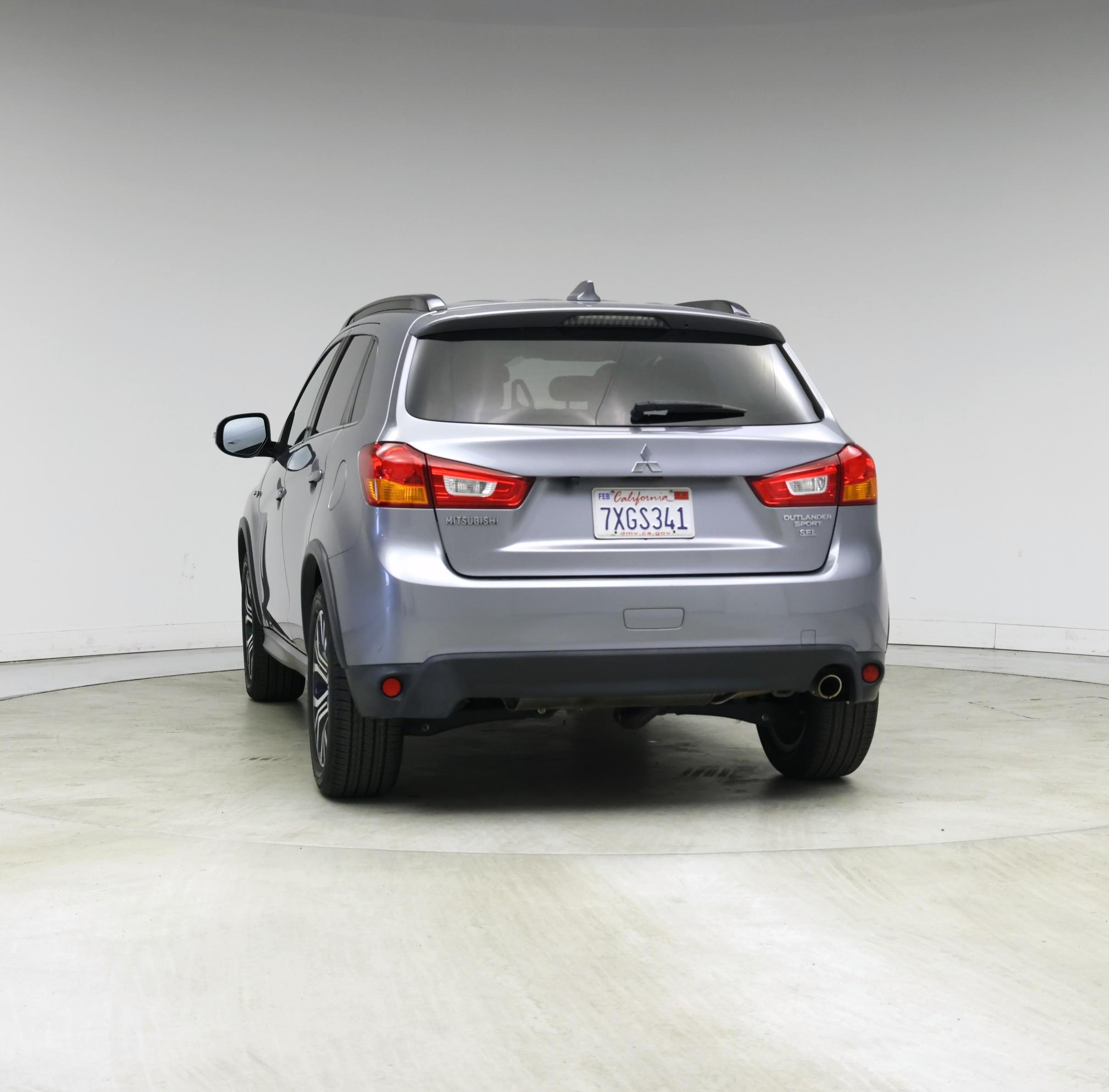 Thumbnail: 2017 Mitsubishi Outlander Sport - 6