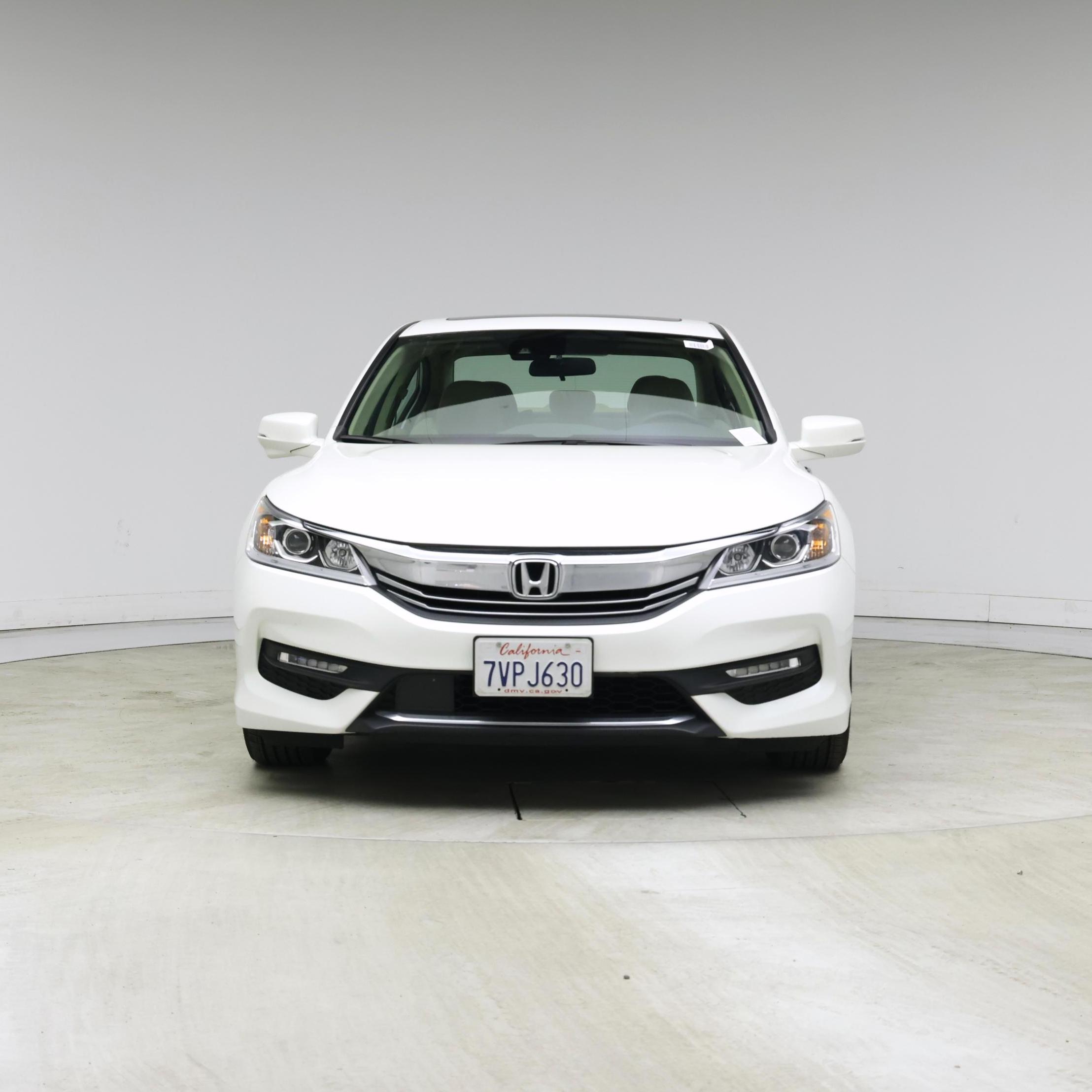 Thumbnail: 2017 Honda Accord - 5