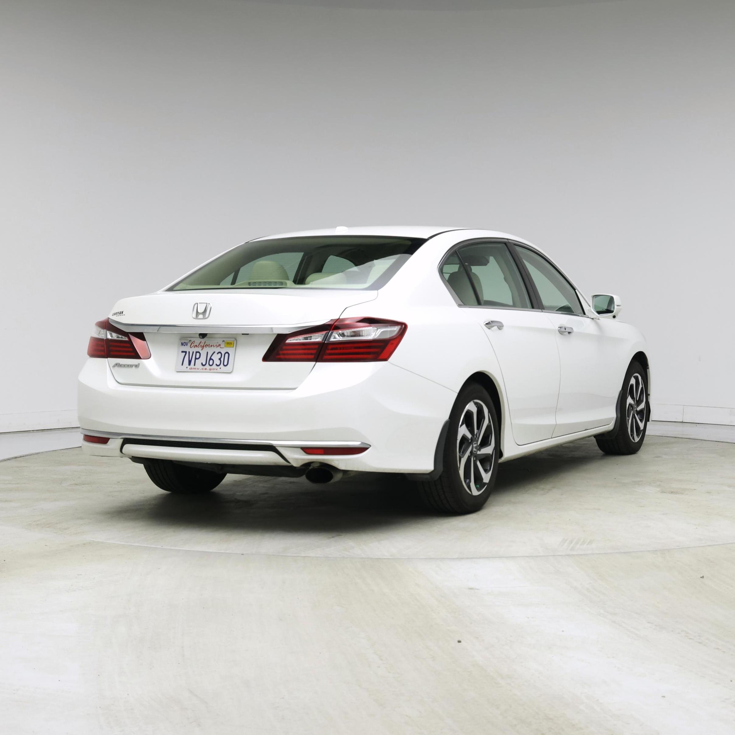 Thumbnail: 2017 Honda Accord - 8