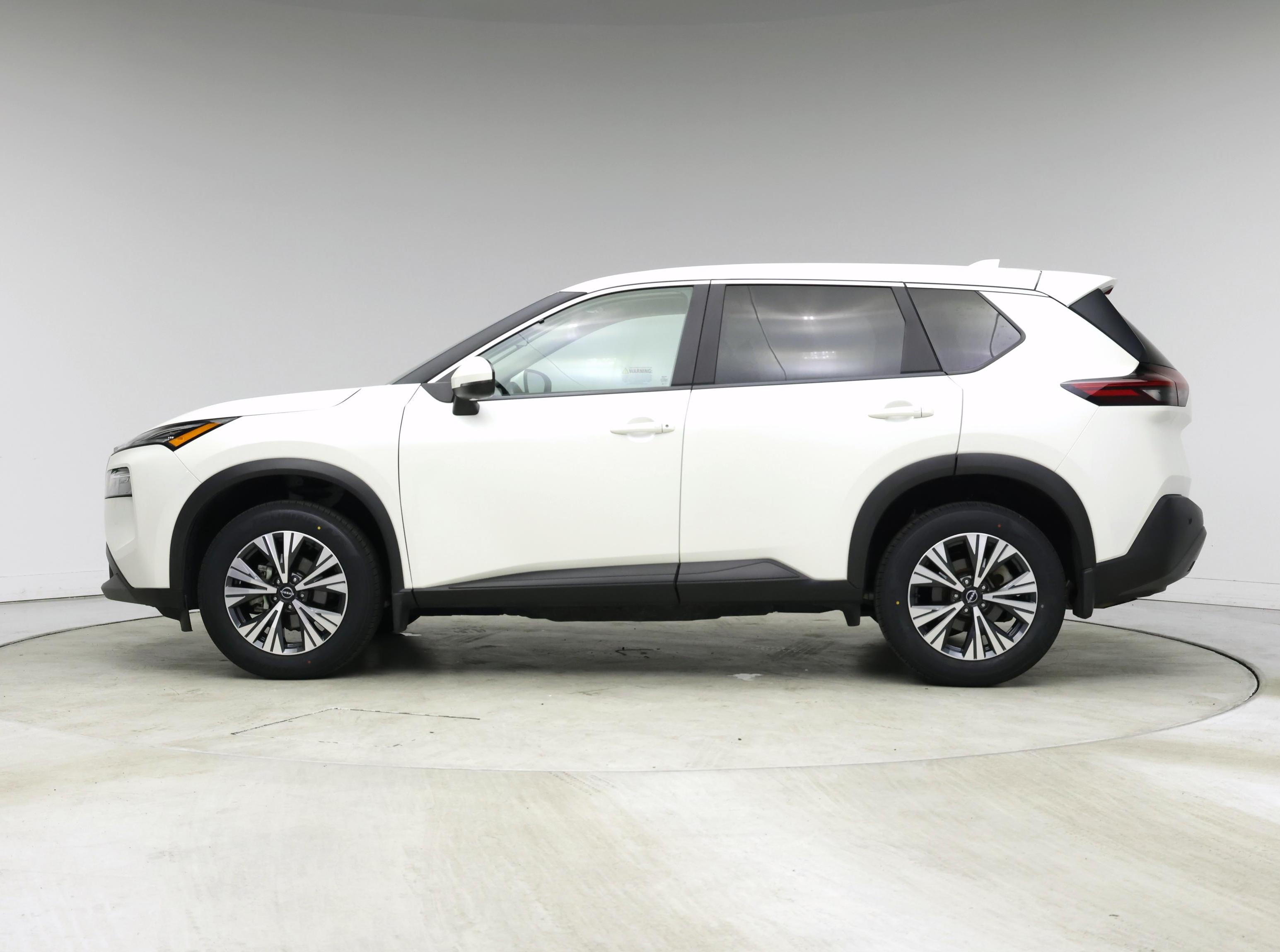 Thumbnail: 2023 Nissan Rogue - 3