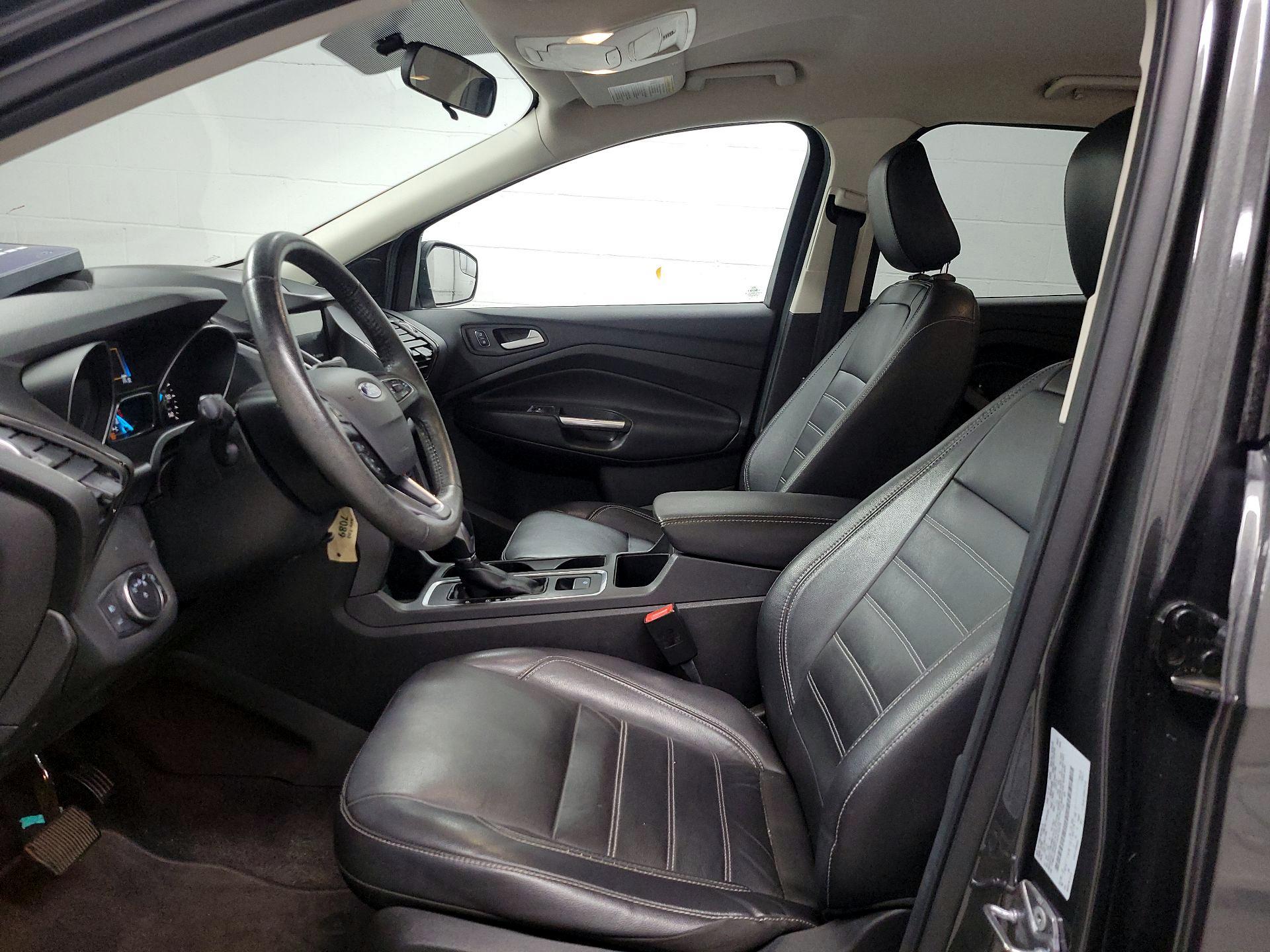 Thumbnail: 2018 Ford Escape - 11