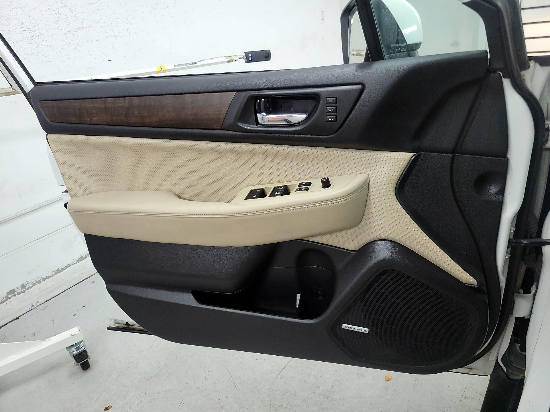 Thumbnail: 2016 Subaru Outback - 12