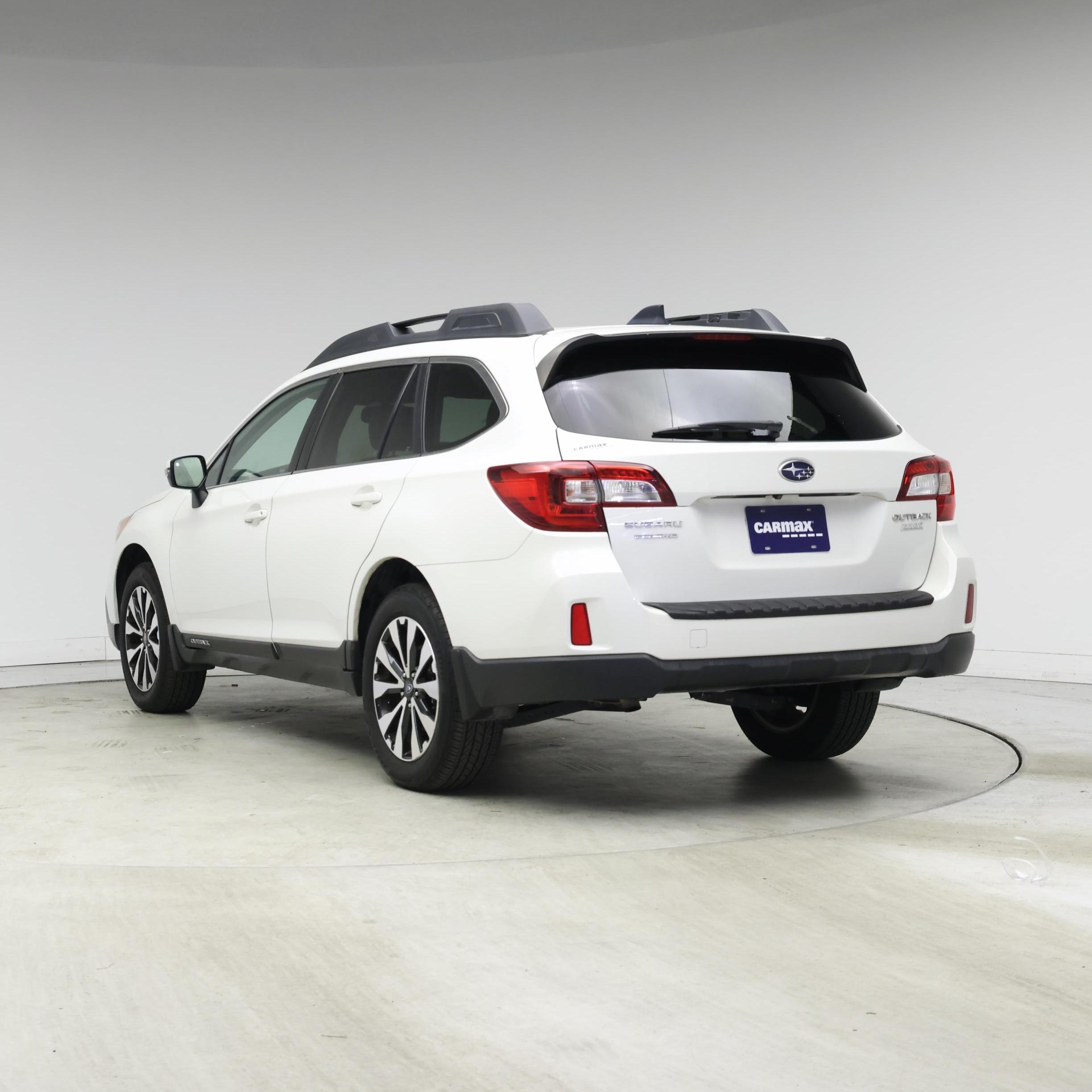 Thumbnail: 2016 Subaru Outback - 2