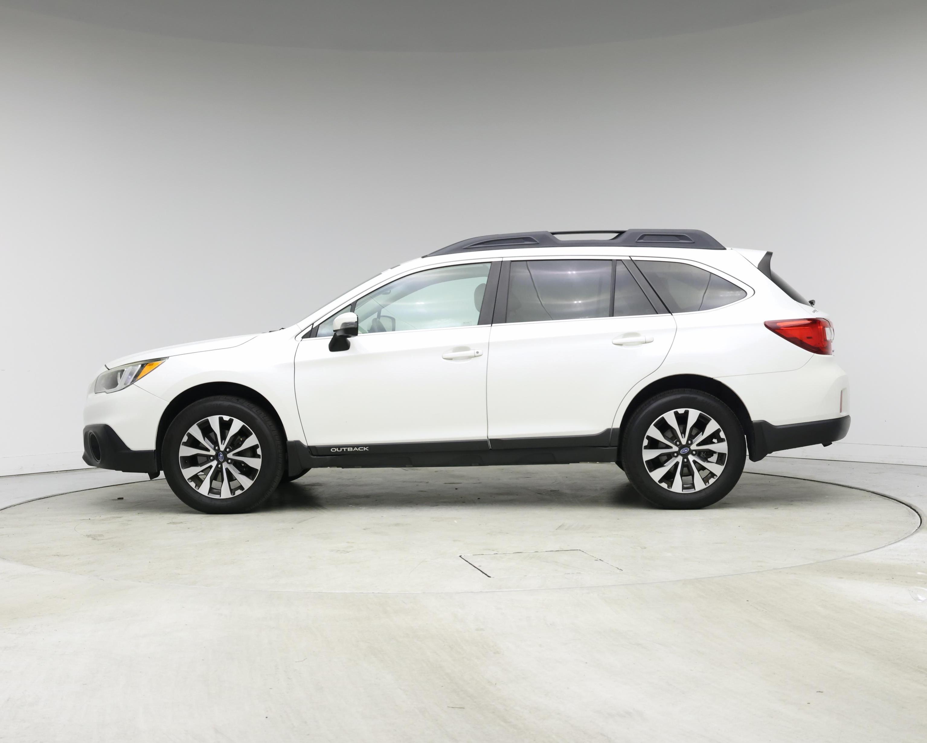 Thumbnail: 2016 Subaru Outback - 3