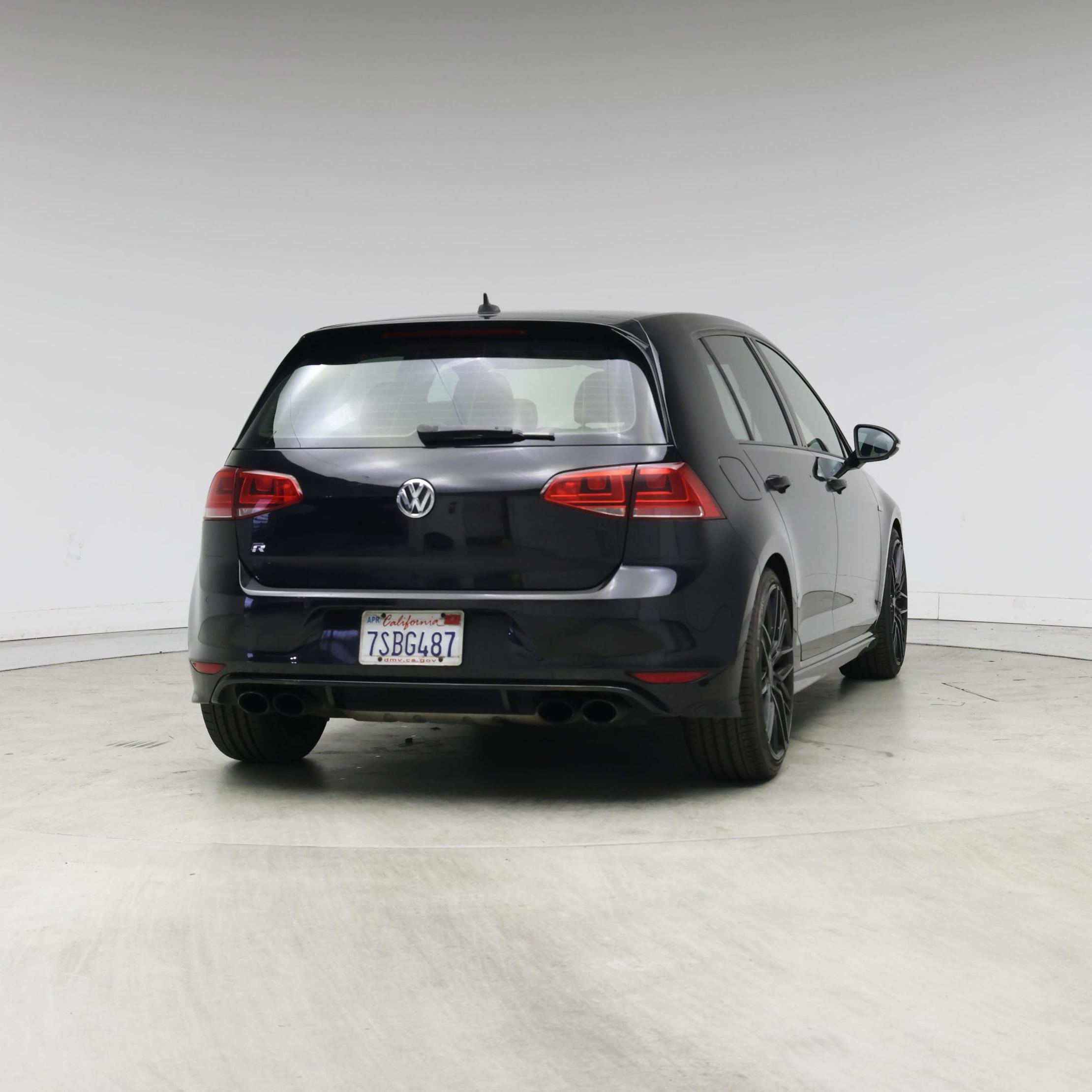 Thumbnail: 2016 Volkswagen Golf - 8