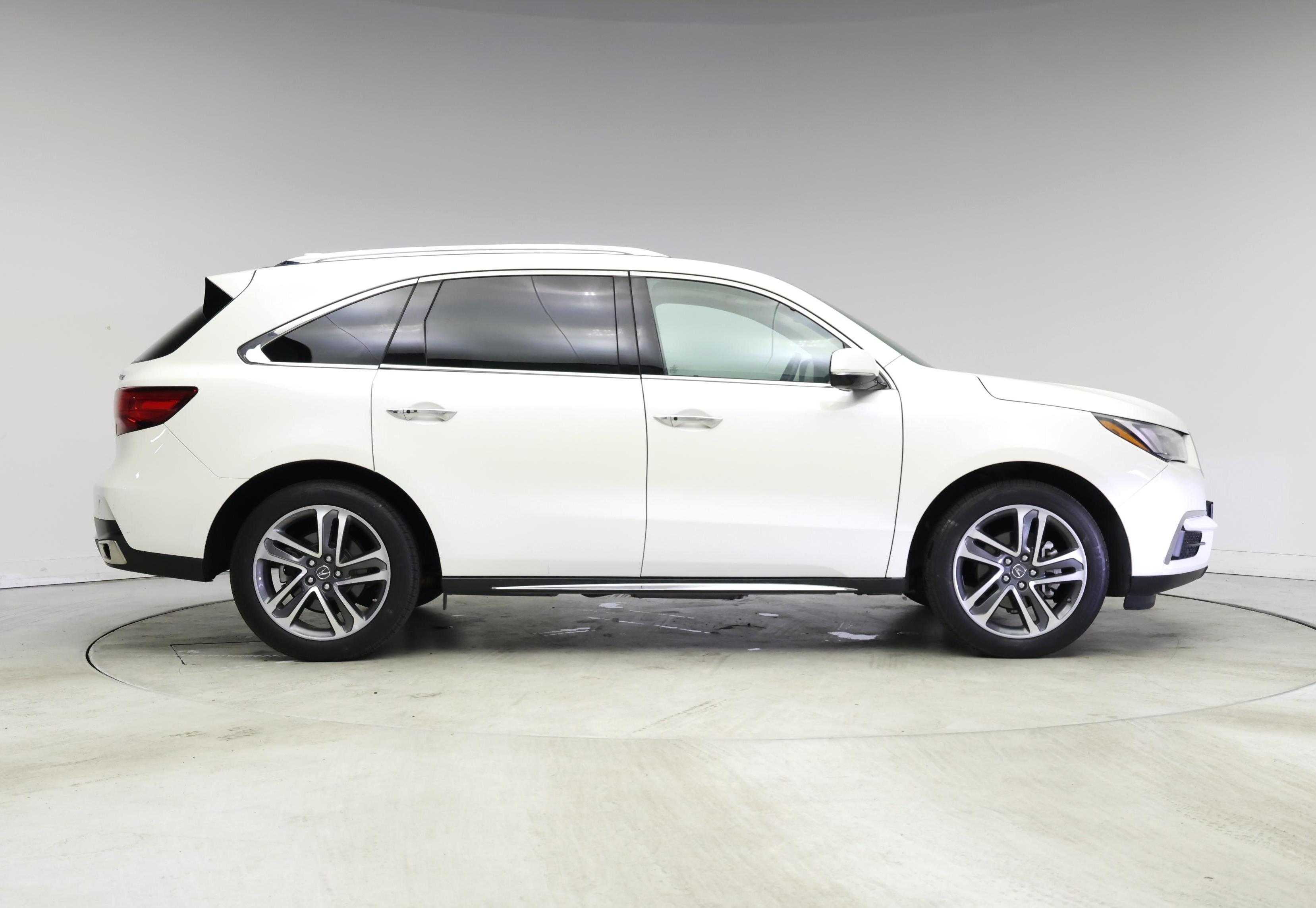 Thumbnail: 2017 Acura MDX - 7