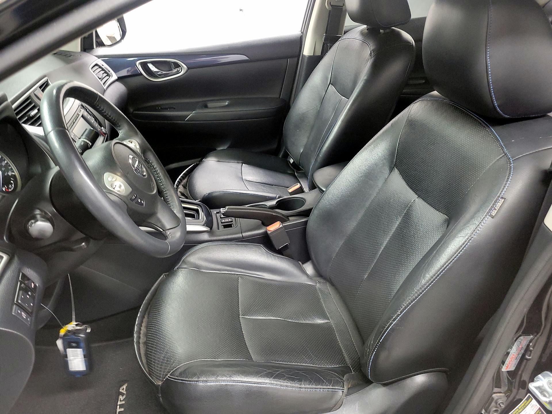 Thumbnail: 2016 Nissan Sentra - 11