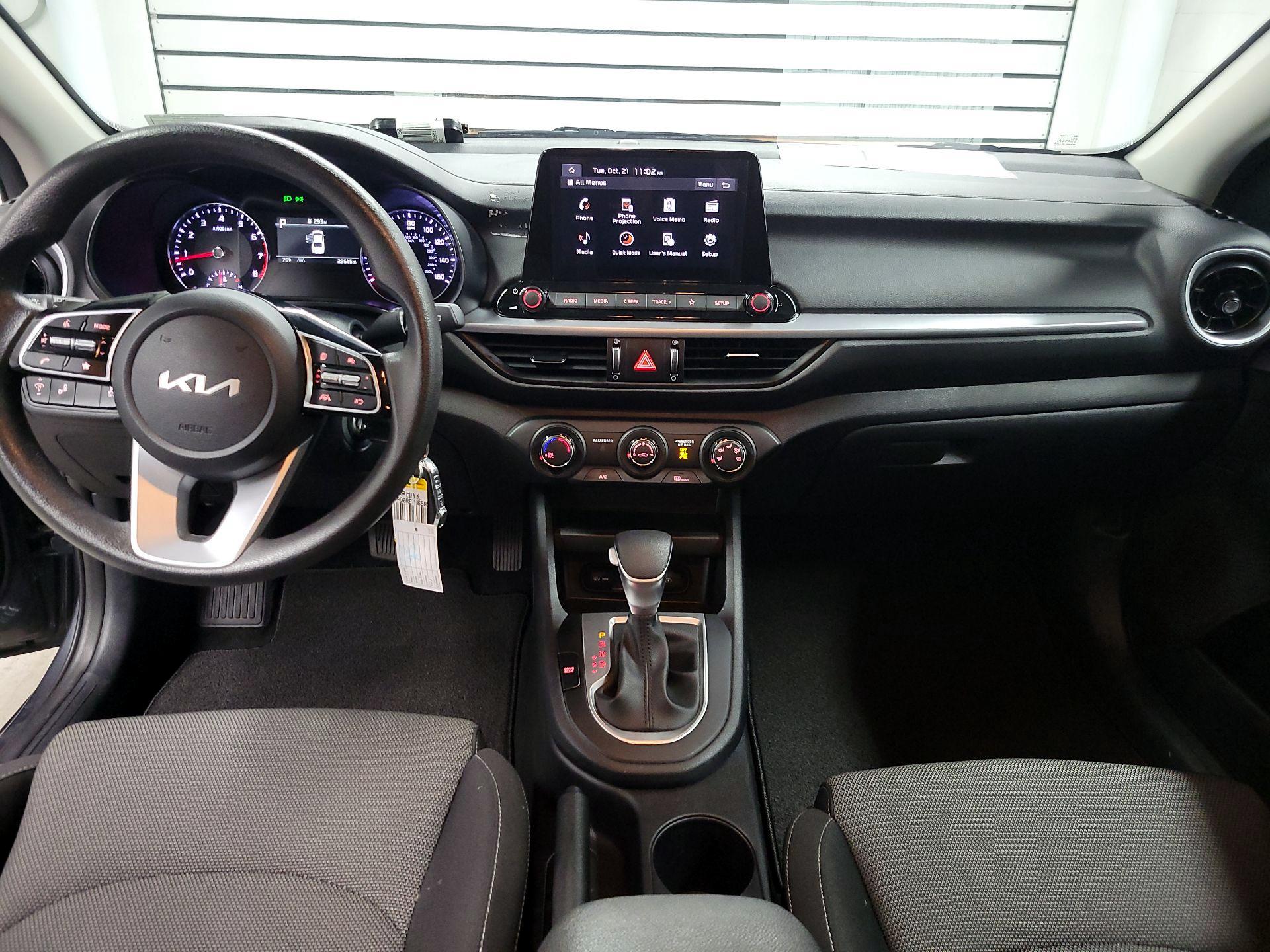 Thumbnail: 2024 Kia Forte - 9
