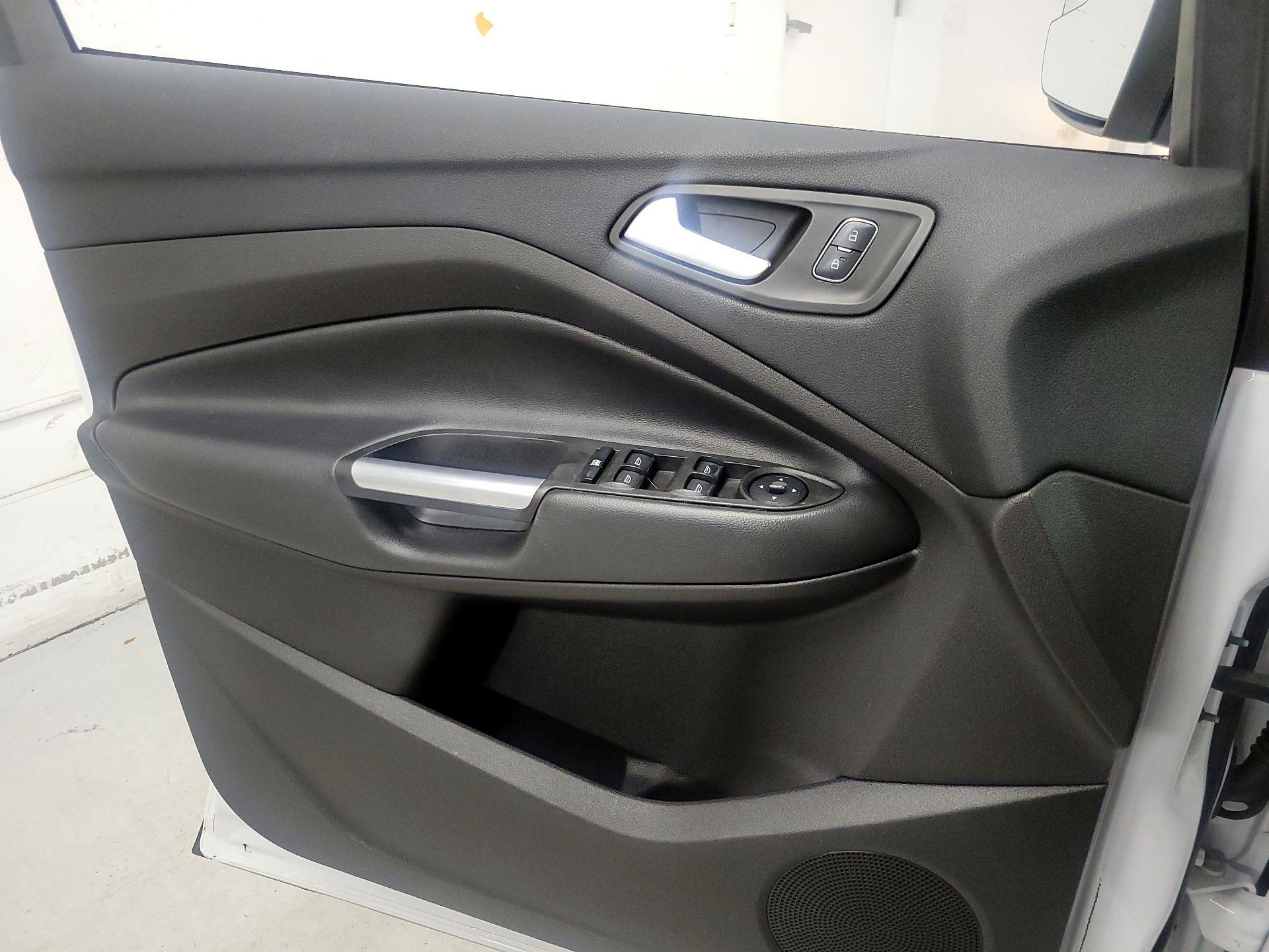 Thumbnail: 2017 Ford Escape - 12